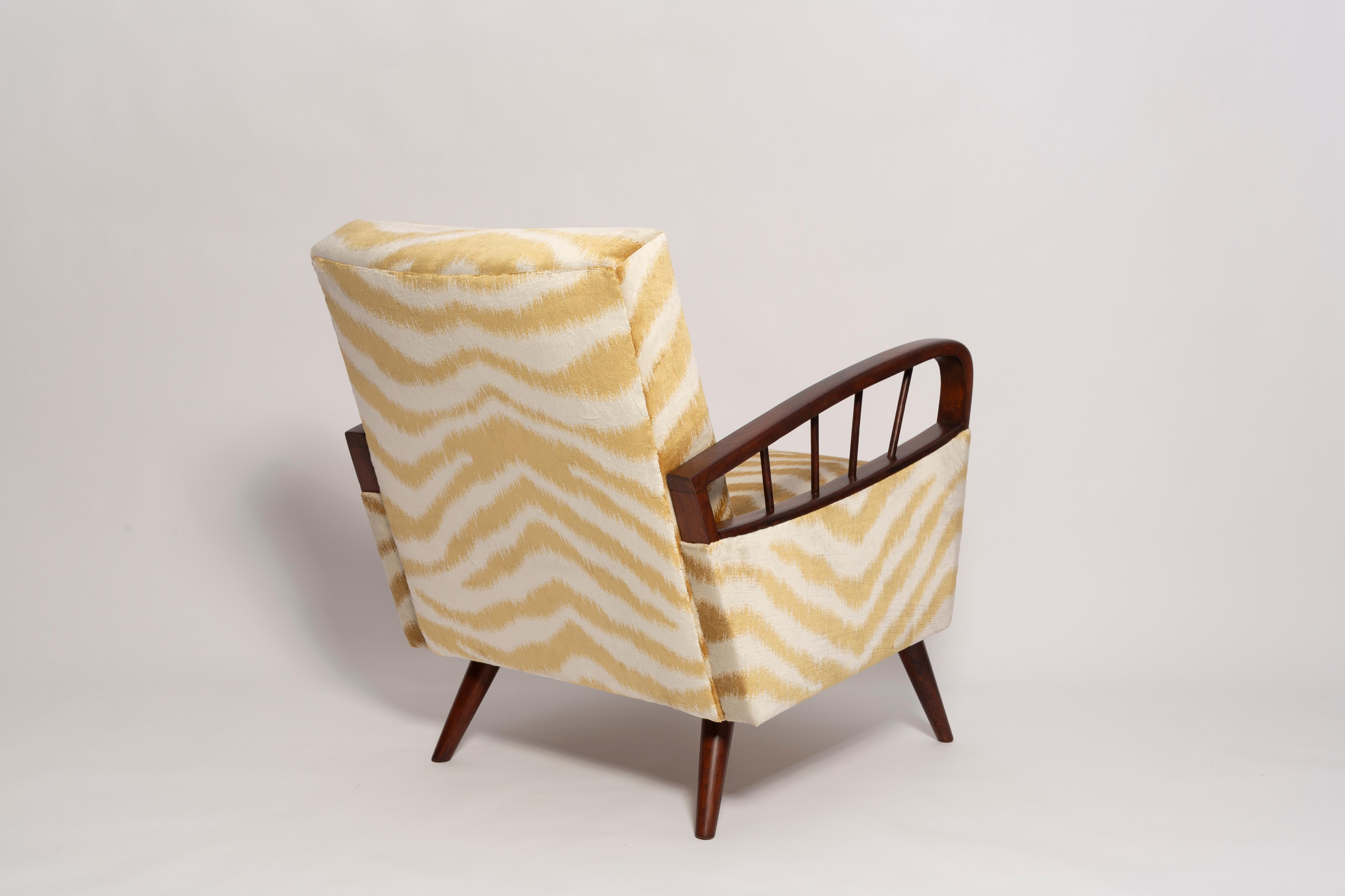 Fabric Pair of Mid Century Zebra Tiger Velvet Armchairs, Europe, 1960s For Sale