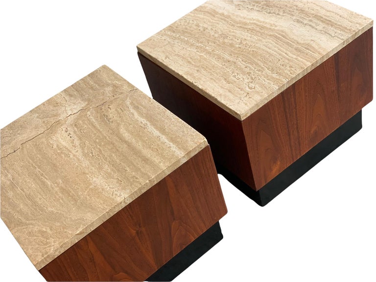 North American Pair of Midcentury Adrian Pearsall Cube Pedestal Tables in Walnut and Travertine For Sale