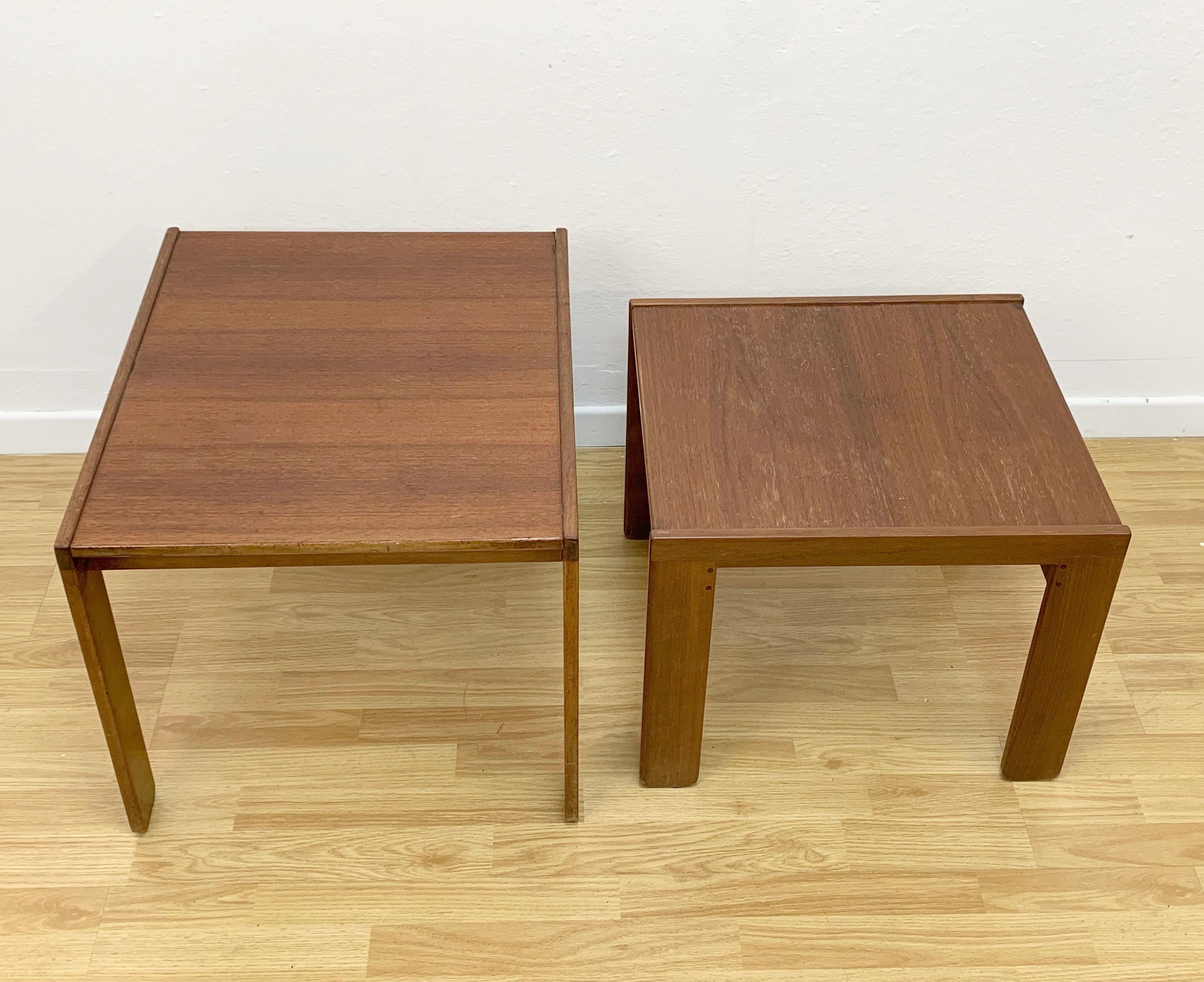 Pair of Midcentury Afra & Tobia Scarpa Italian Nesting Tables, Cassina, 1960s 9
