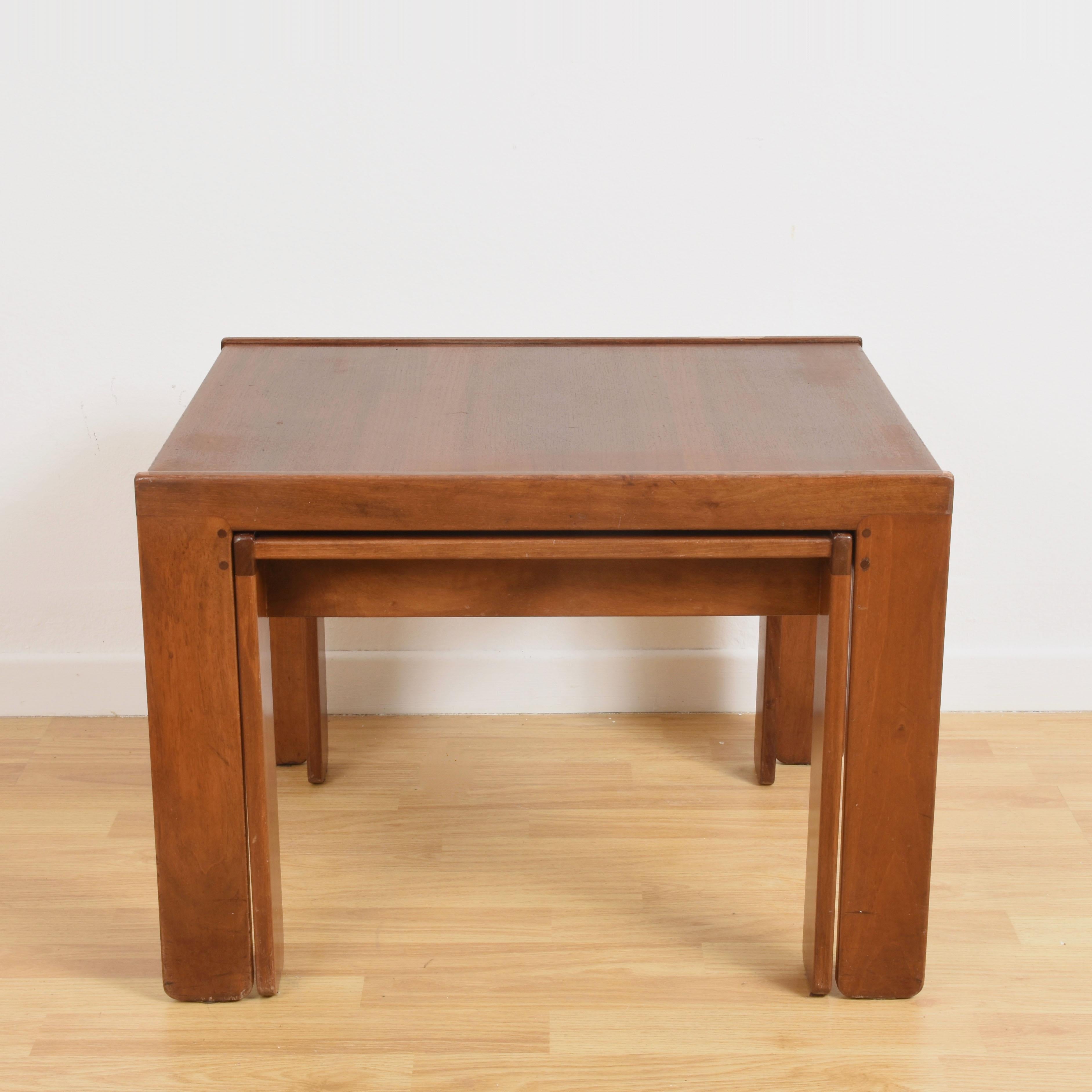 Pair of Midcentury Afra & Tobia Scarpa Italian Nesting Tables, Cassina, 1960s 2