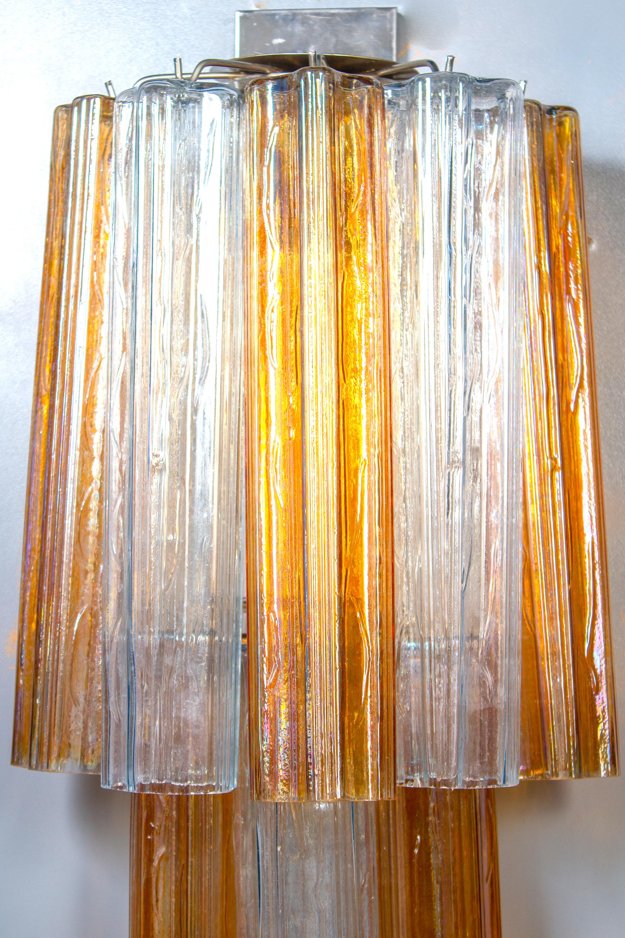 Verre brun Paire d'appliques en verre de Murano ambré et transparent du milieu du siècle dernier en vente