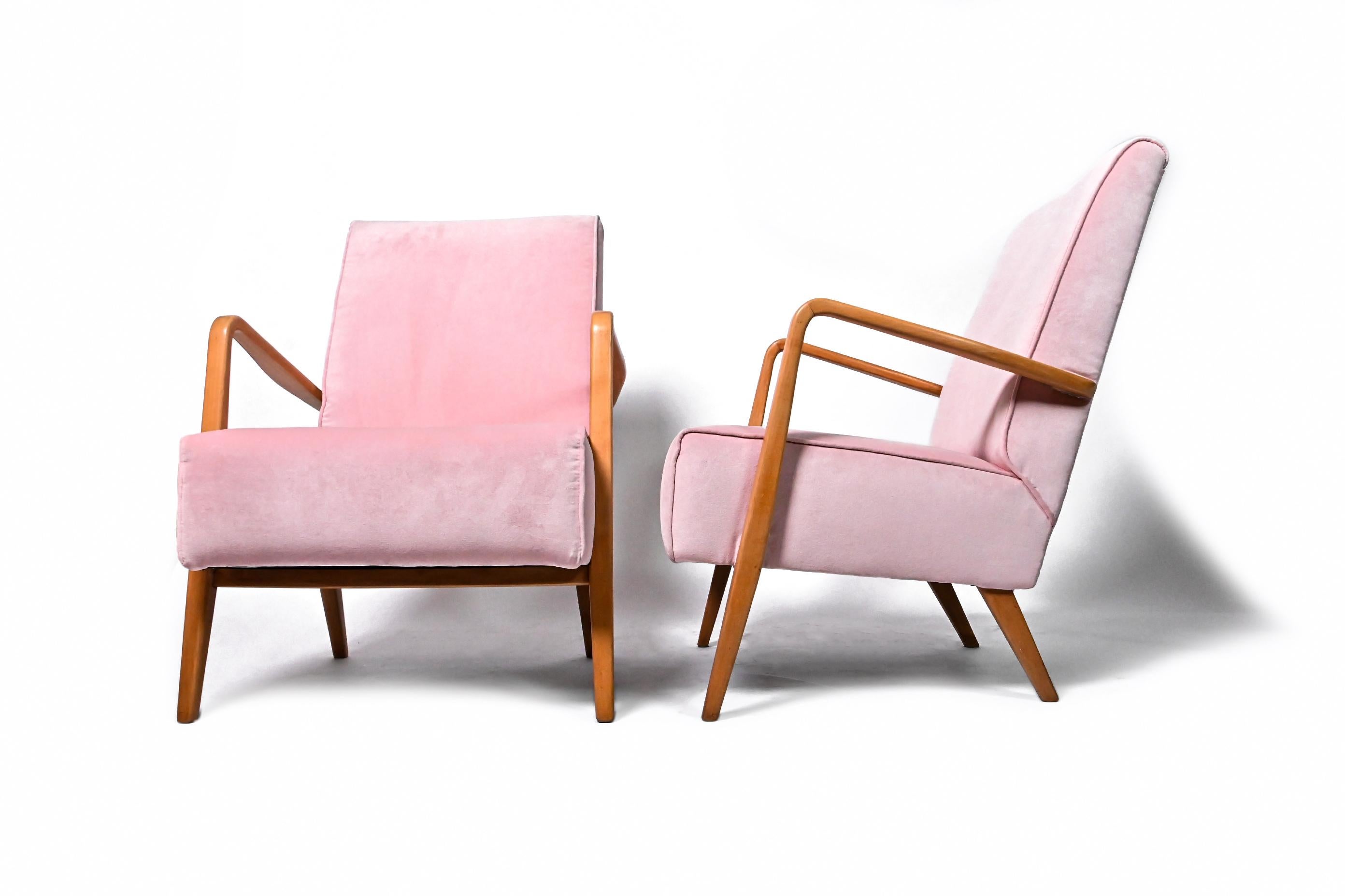 Pair of mid-century armchairs, 1960s.
Pink velvet upholstery fabric.