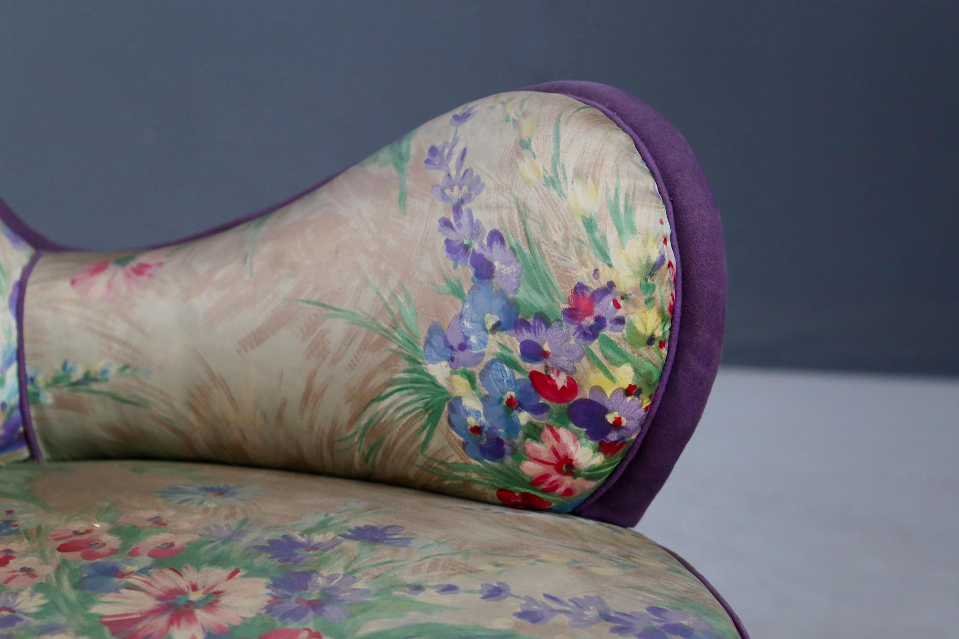 Pair of Midcentury Armchairs Attributed to Rito Valla Fabric Fede Cheti Purple In Good Condition In Milano, IT