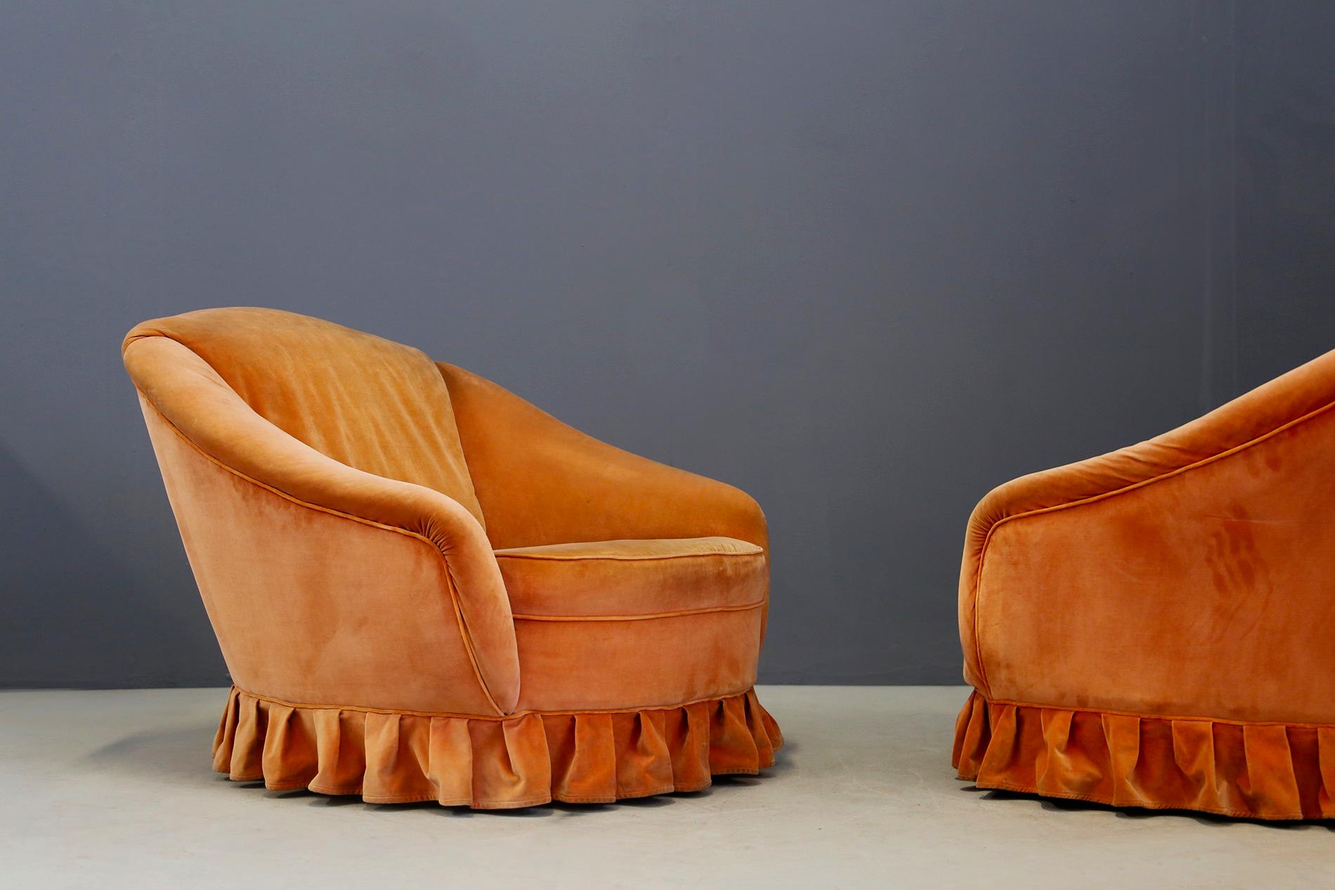Pair of Midcentury Armchairs by Gio Ponti in Orange Original Velvet, 1930s In Good Condition In Milano, IT