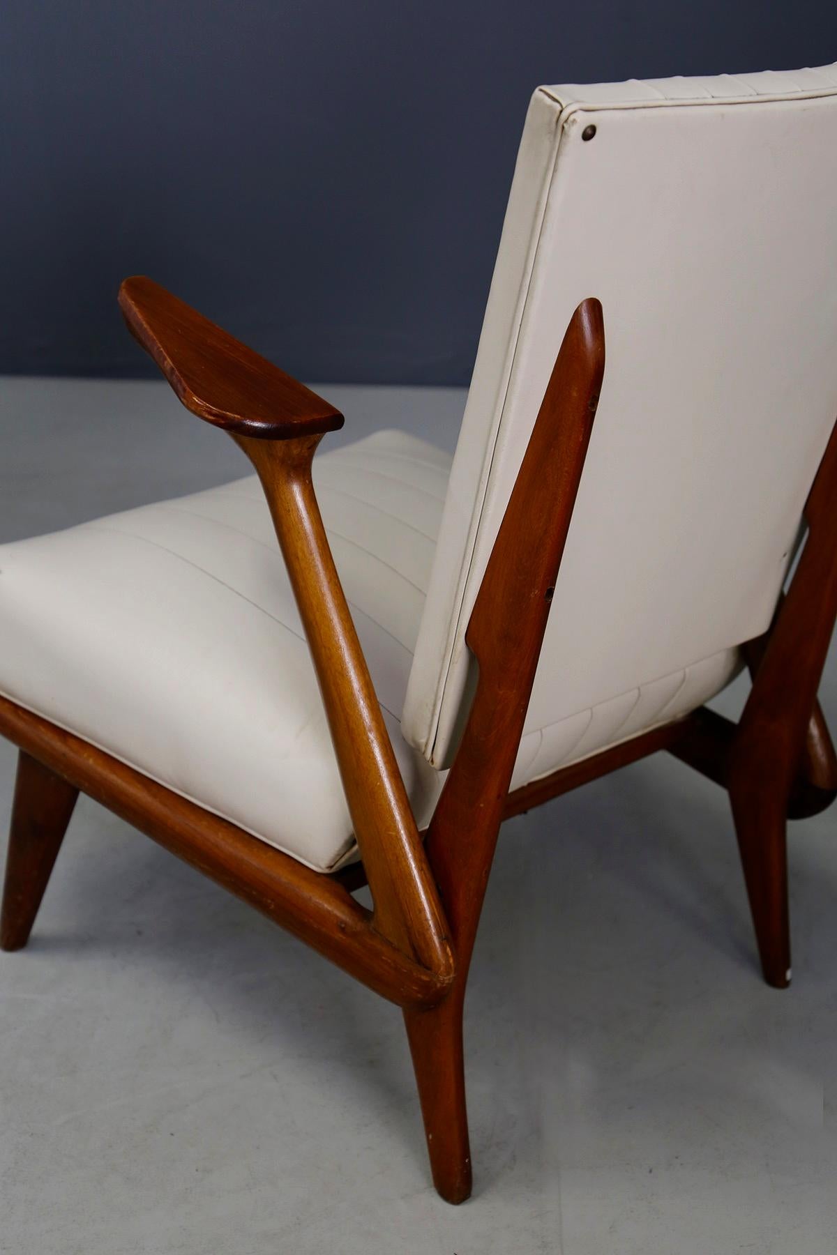 Pair of Midcentury Armchairs by Giuseppe Scapinelli in Solid Wood, 1950s 2