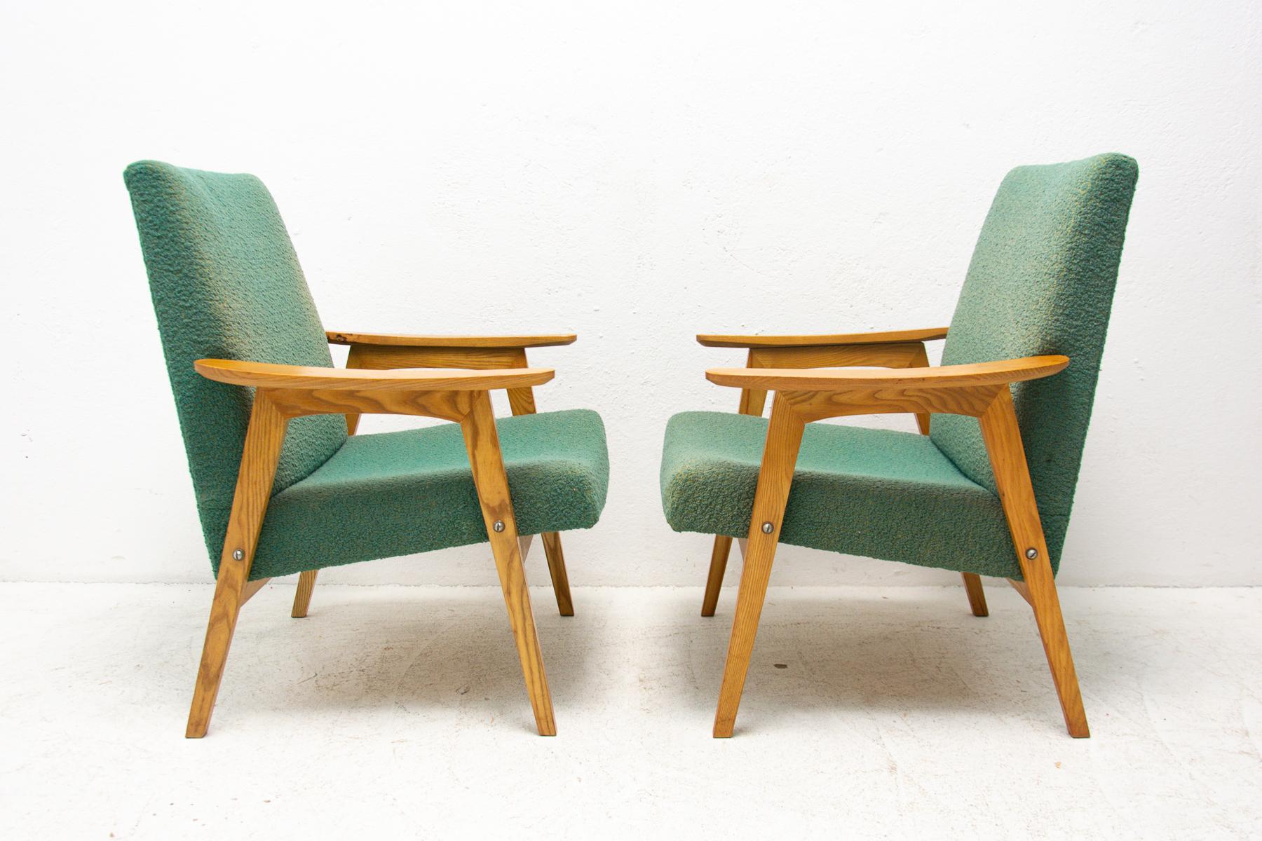 Pair of Midcentury Armchairs by Jaroslav Šmídek, 1960's 2