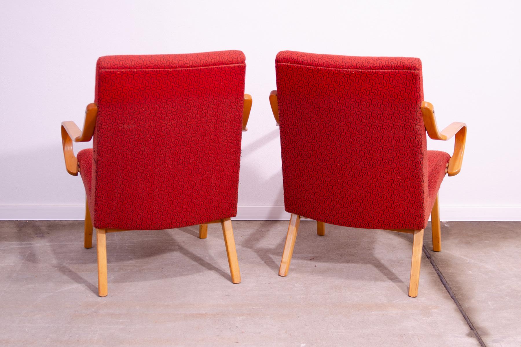 Pair of midcentury armchairs by Jaroslav Šmídek for JITONA, 1960´s For Sale 8