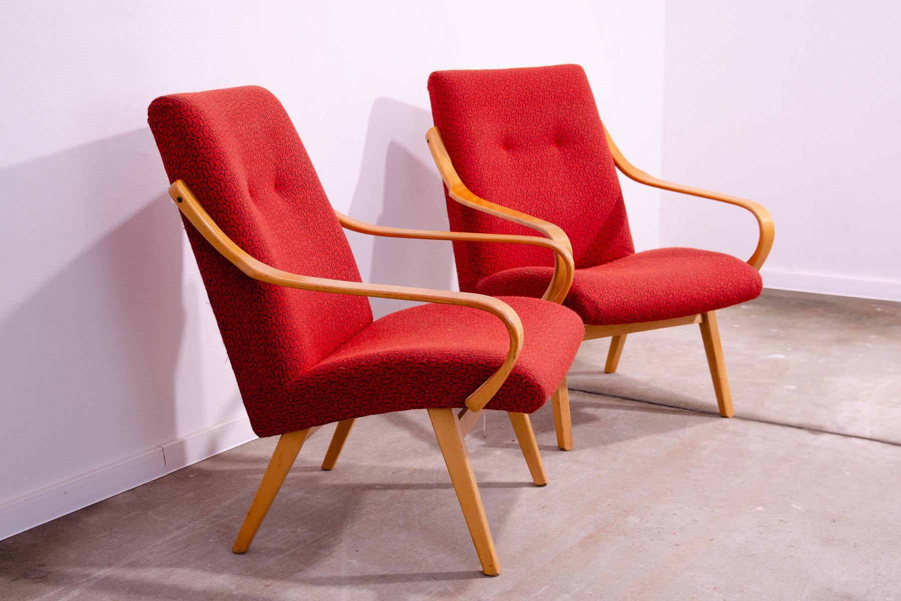 Czech Pair of midcentury armchairs by Jaroslav Šmídek for JITONA, 1960´s For Sale