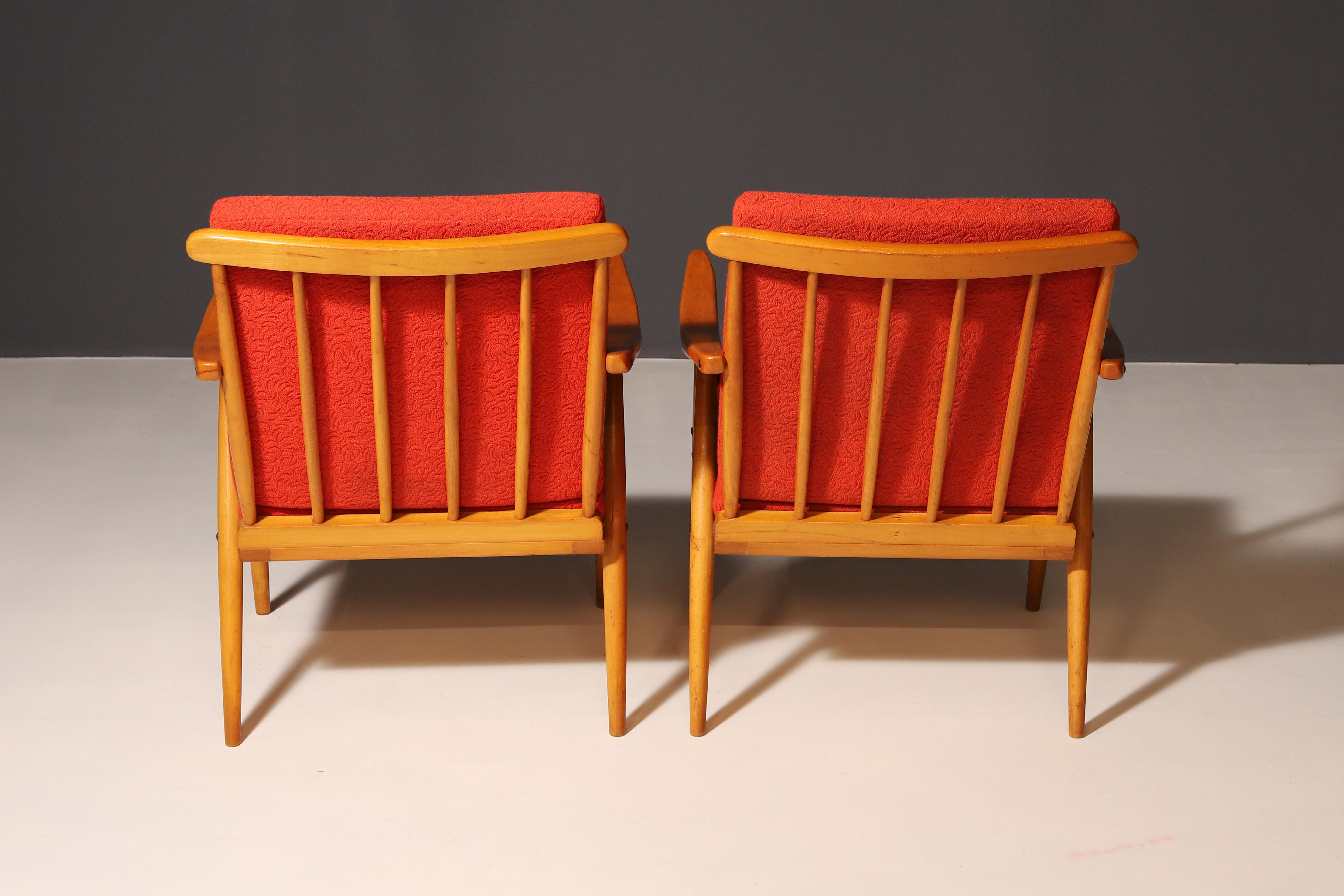 Pareja de sillones de mediados de siglo de Jaroslav Šmídek para TON, años 70 siglo XX en venta