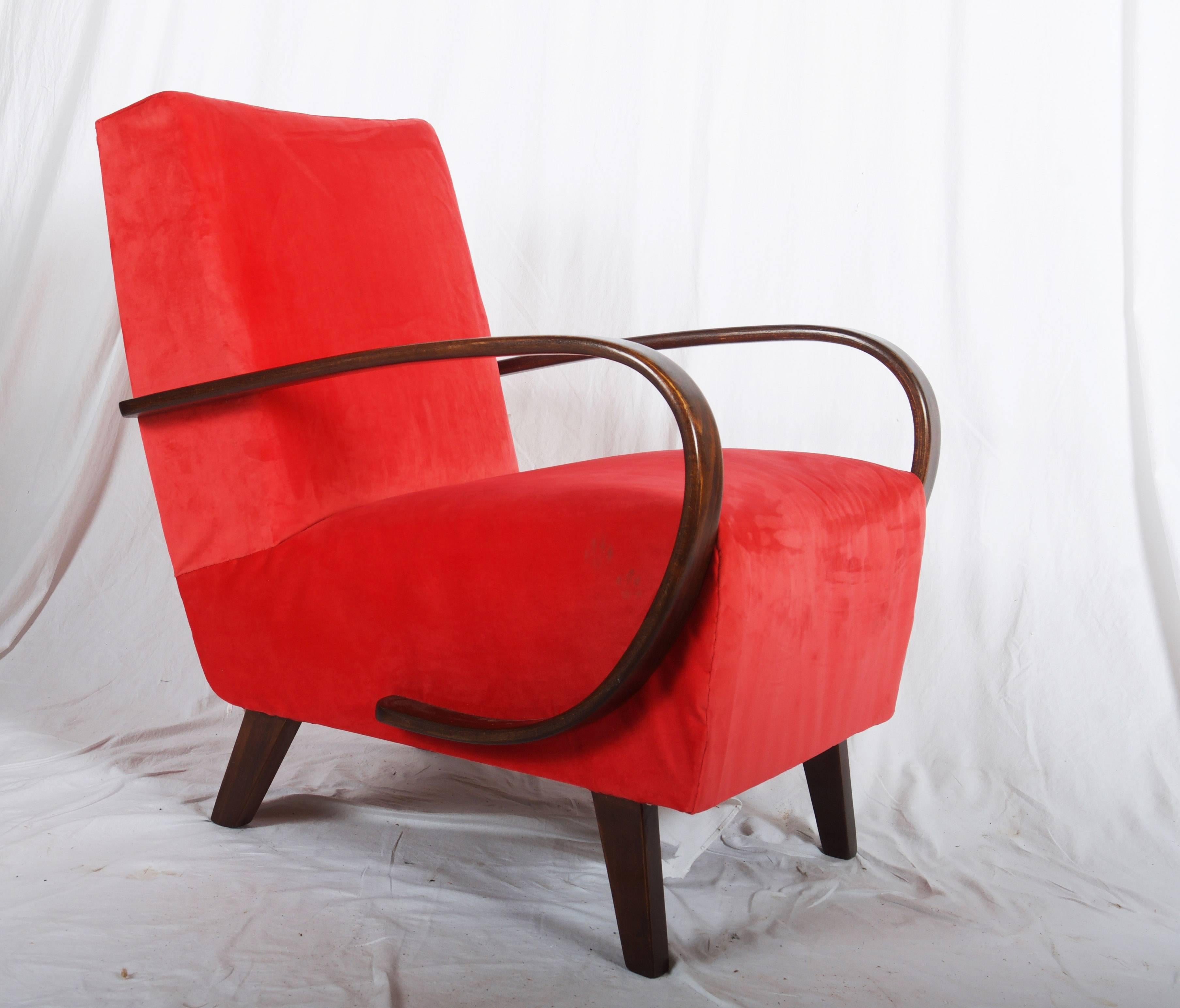 Mid-20th Century Pair of Midcentury Armchairs by Jindrich Halabala For Sale