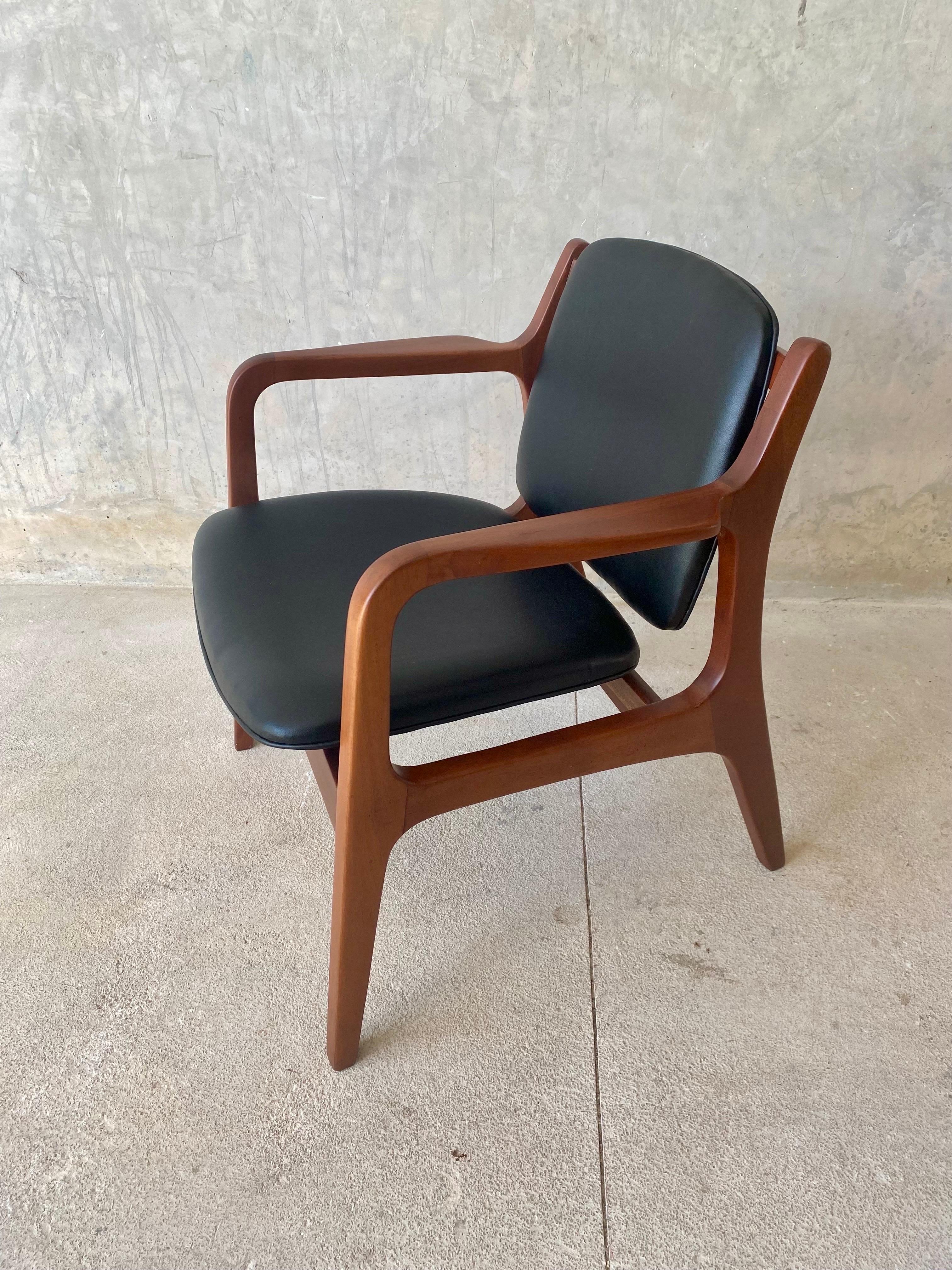 Faux Leather Pair of Midcentury Armchairs by Van Beuren For Sale
