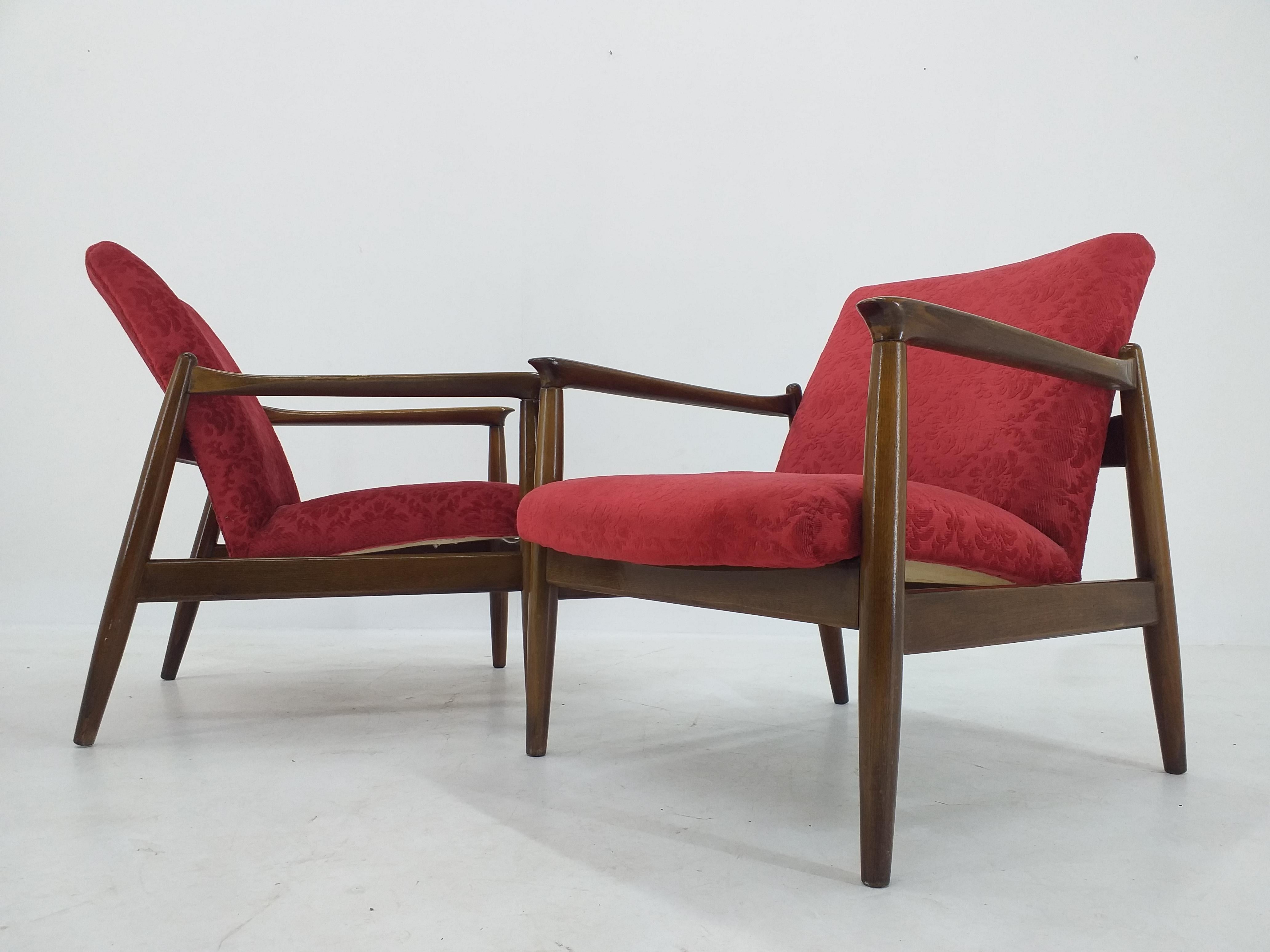 Fabric Pair of Midcentury Armchairs, Edmund Homa, 1960s For Sale