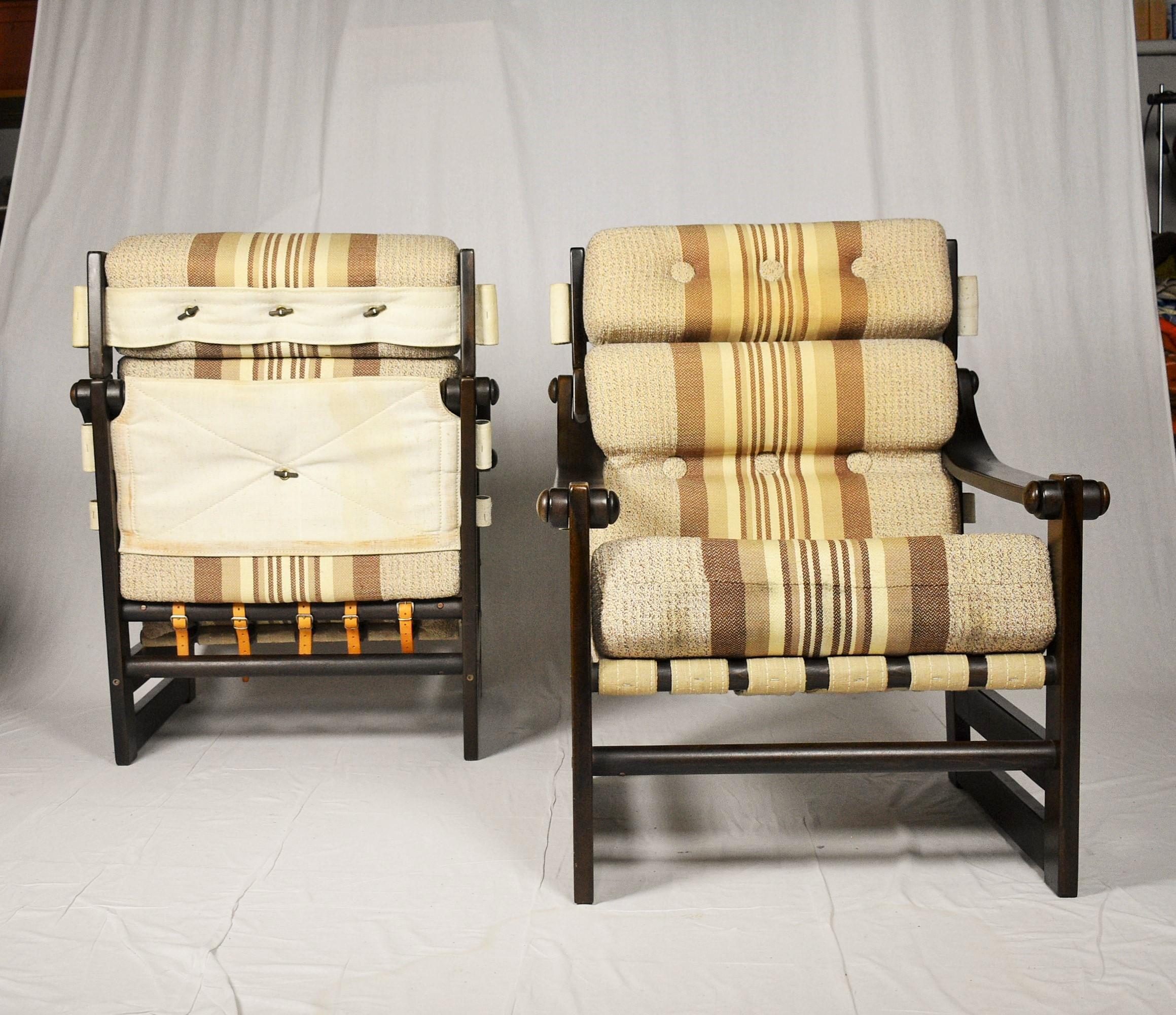 Ein Paar Sessel aus der Mitte des Jahrhunderts, skandinavisch, 1960er Jahre (Leder) im Angebot