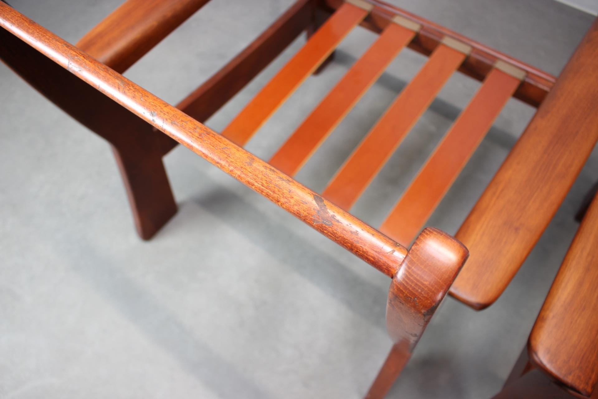 Pareja de sillones de mediados de siglo, escandinavos, años 60 en venta 1