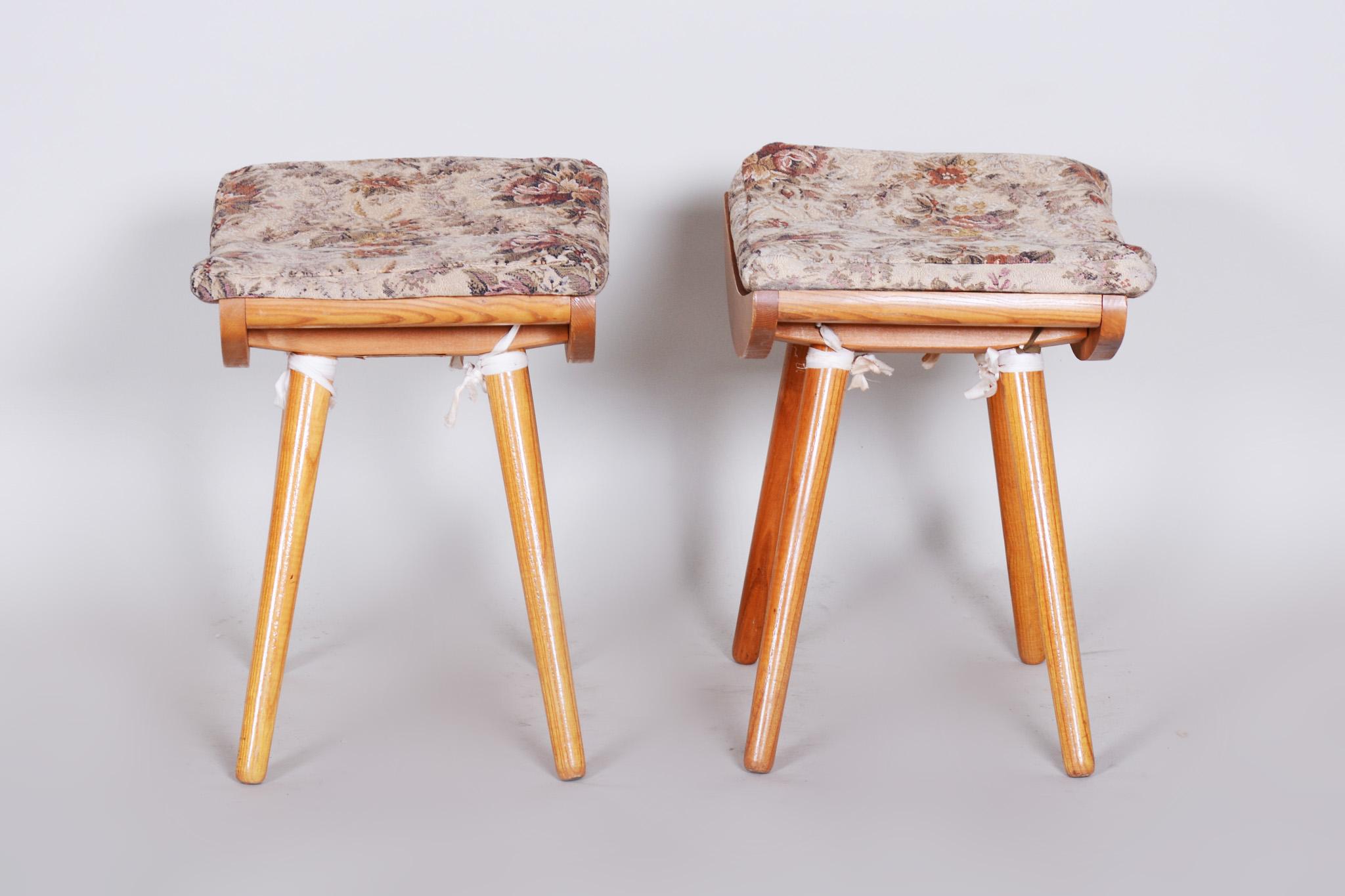 Pair of Midcentury Ash Stools, 1960s, Original Preserved Condition In Fair Condition For Sale In Horomerice, CZ