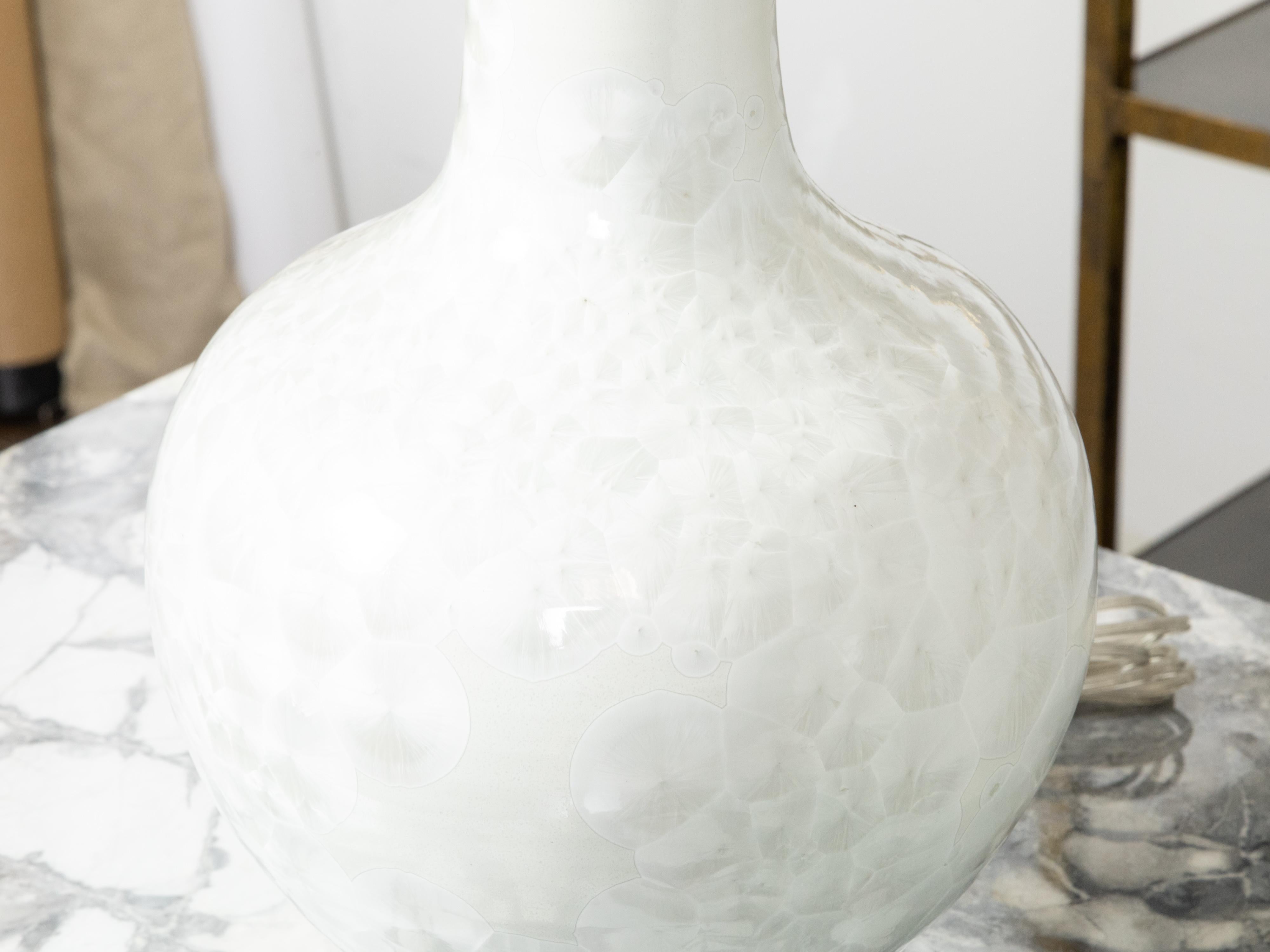 Pair Asian White Porcelain Table Lamps on Custom Lucite Bases For Sale 2