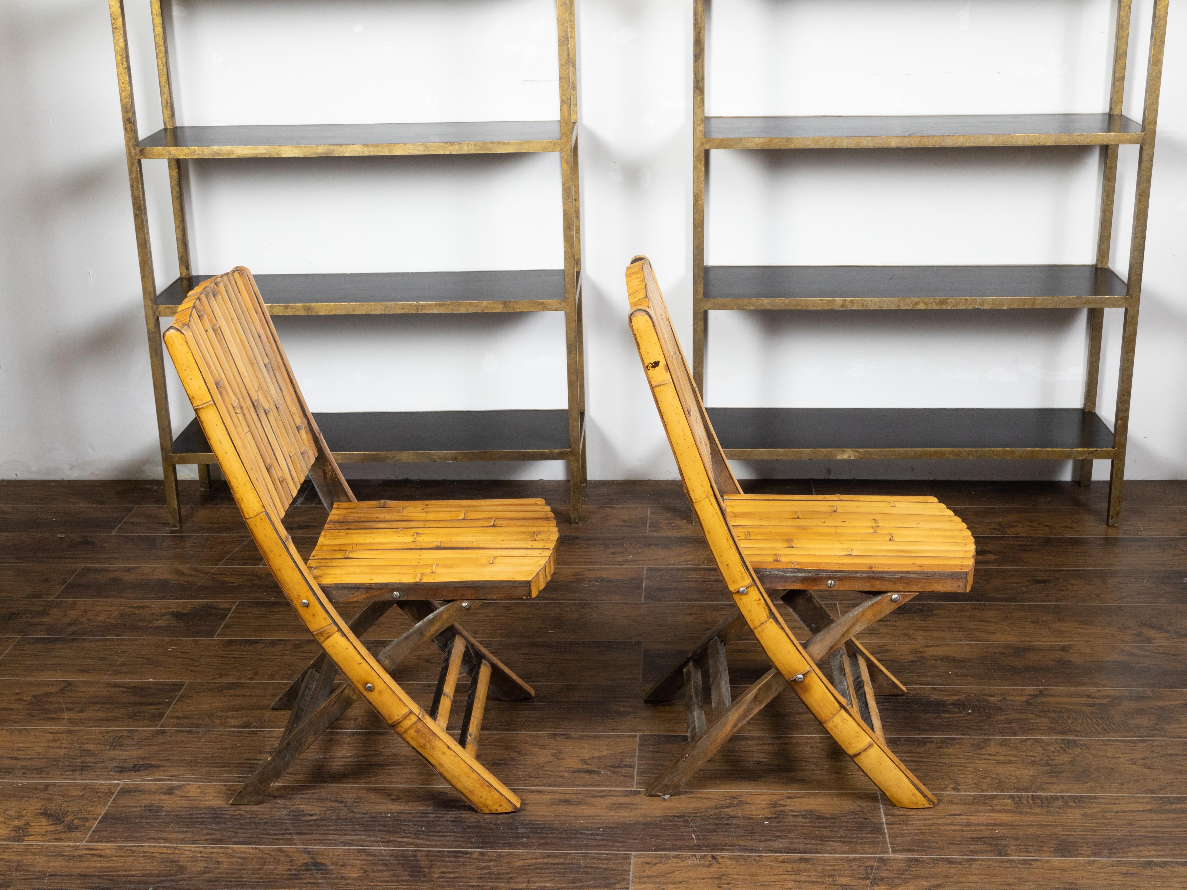 Pair of Midcentury Bamboo Folding Chairs with Slatted Design and Light Patina For Sale 1