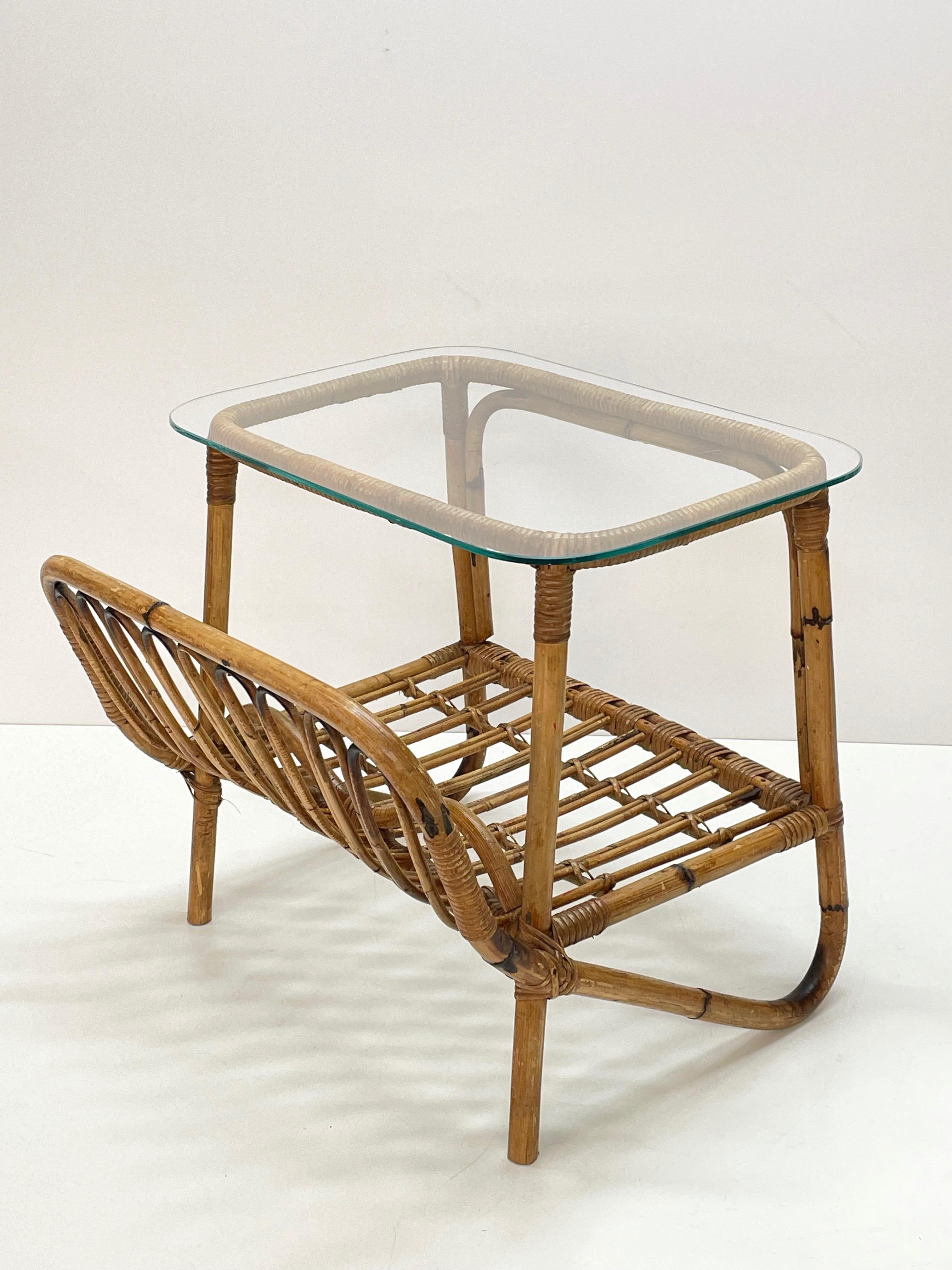 Pair of Midcentury Bamboo Italian Magazine Rack Tables with Glass Shelf, 1960s 9