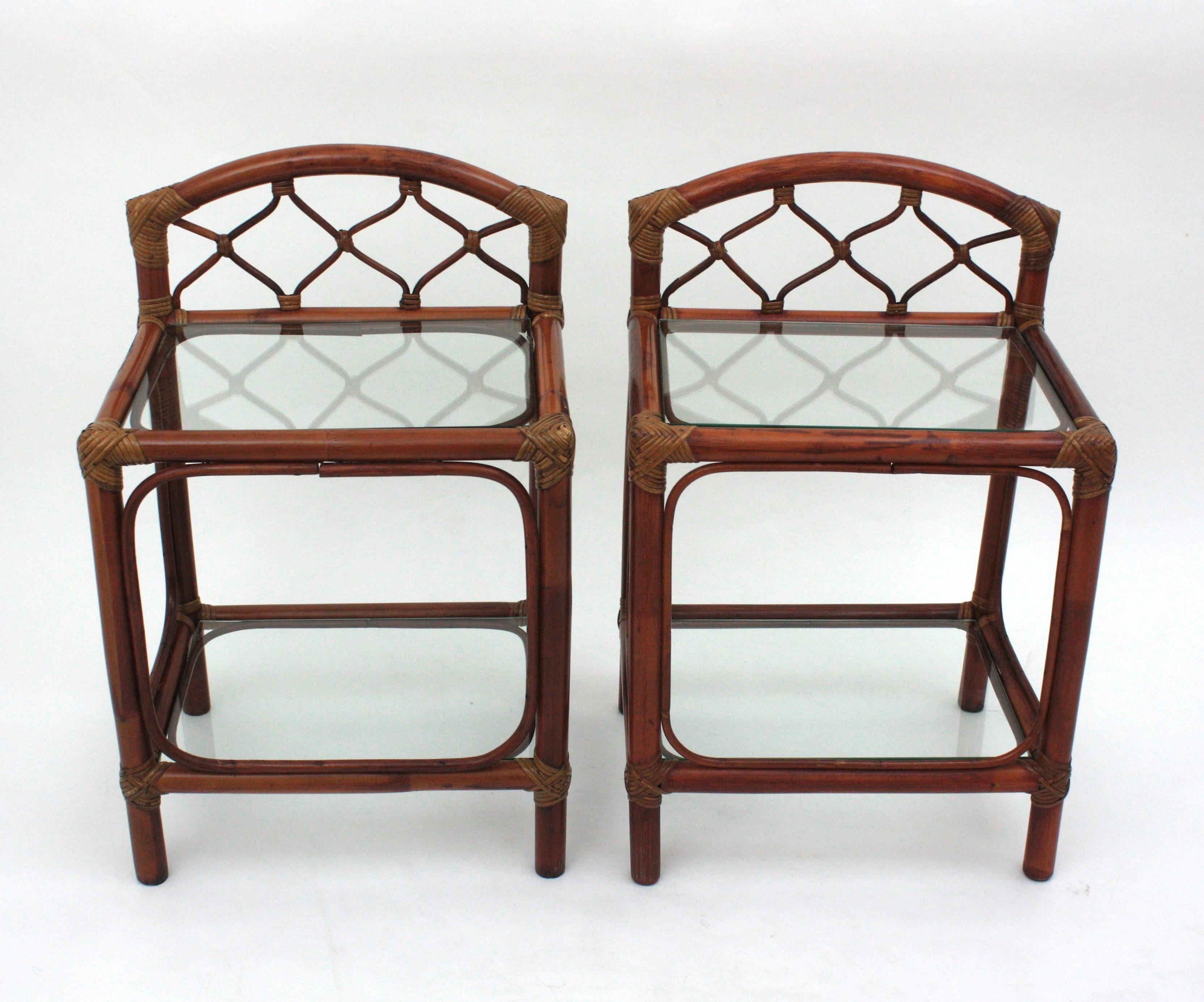 Mid-Century Modern Pair of Midcentury Bamboo Rattan Nightstands with Glass Shelves, 1960s For Sale