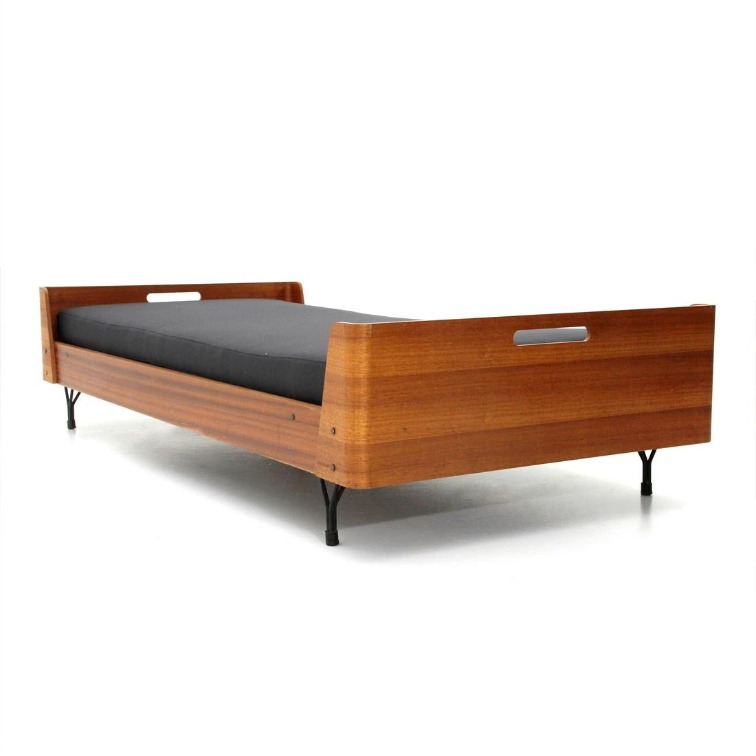 Mid-Century Modern Pair of Midcentury Bed by Gastone Rinaldi for RIMA, 1950s