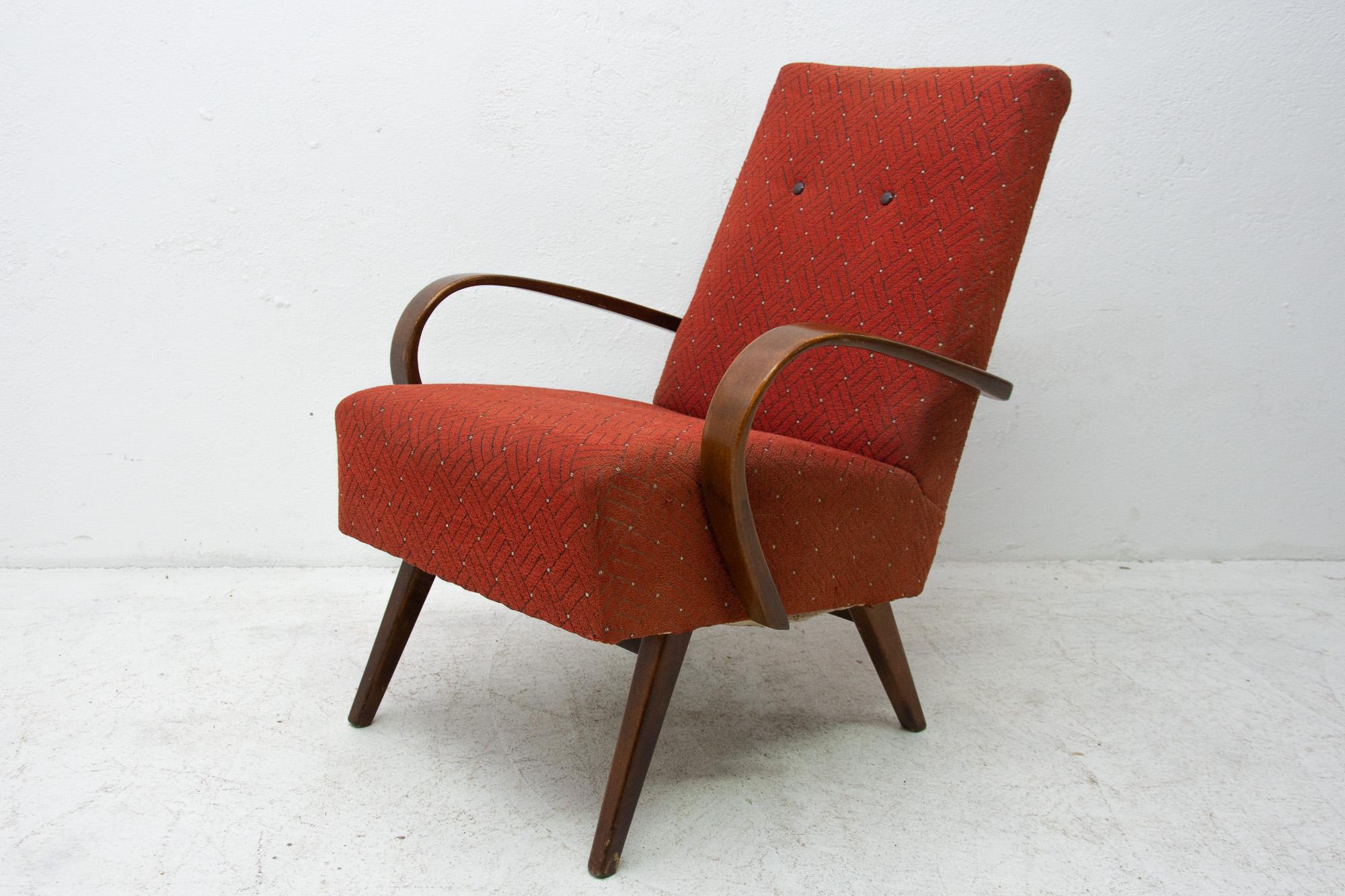 Pair of Midcentury Bentwood Armchairs by Jaroslav Šmídek, 1960s 5