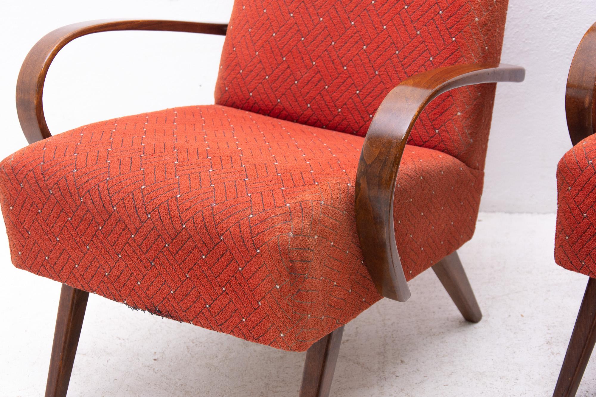 Fabric Pair of Midcentury Bentwood Armchairs by Jaroslav Šmídek, 1960s