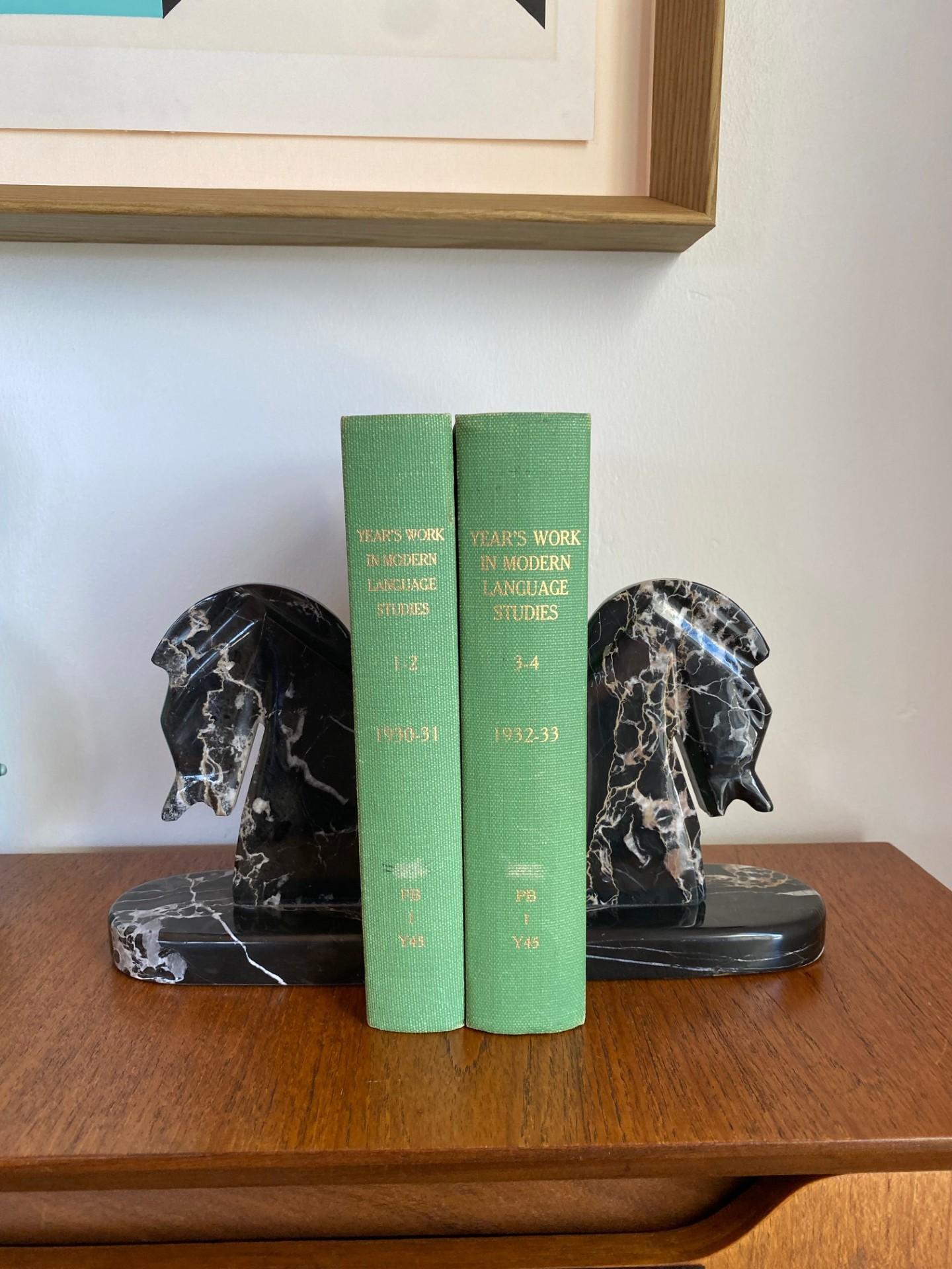 Pair of Midcentury Black Marble Horse Head Bookends In Good Condition For Sale In San Diego, CA