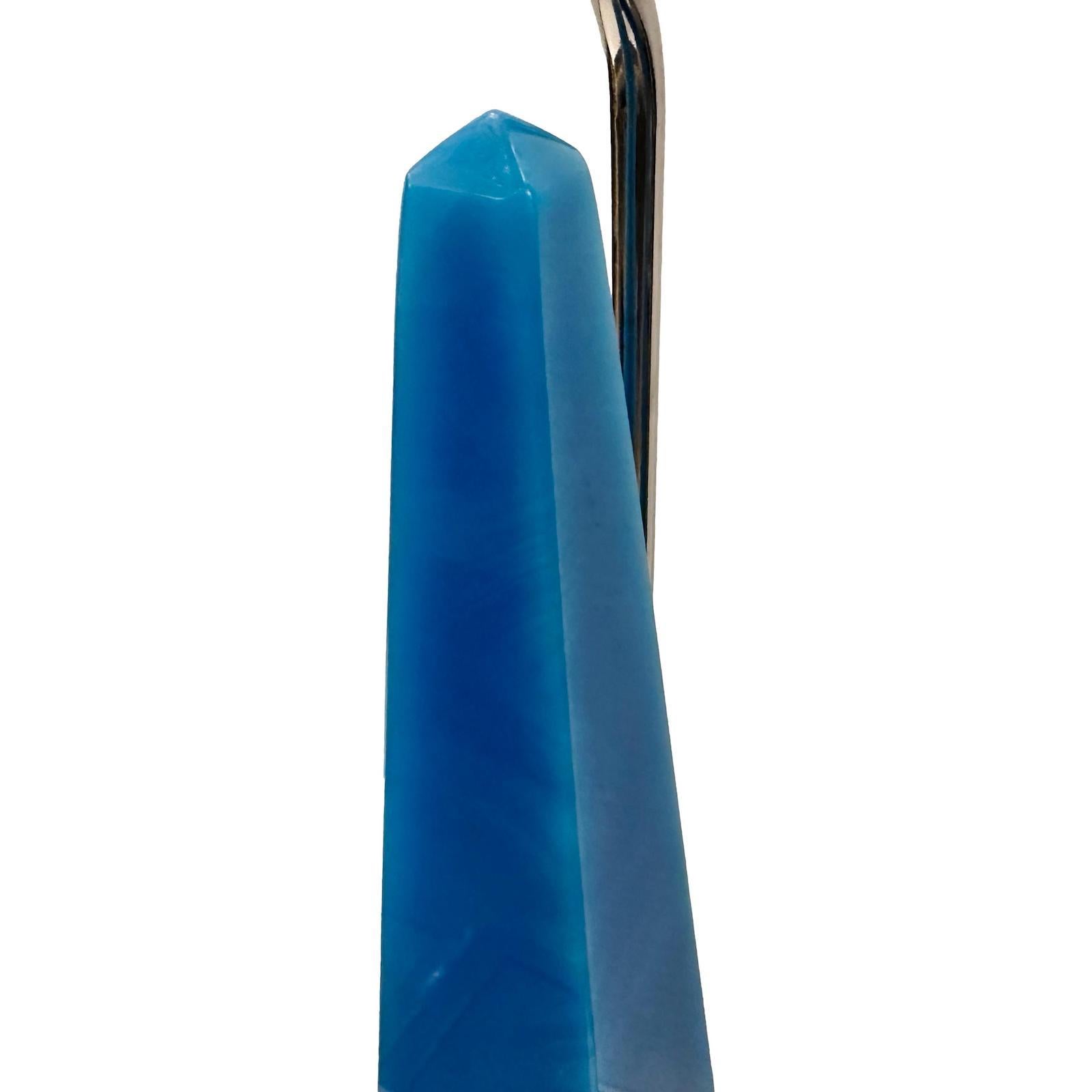 Pair of Midcentury Blue Obelisk Lamps In Good Condition For Sale In New York, NY