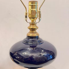 Paire de lampes en porcelaine bleue du milieu du siècle dernier