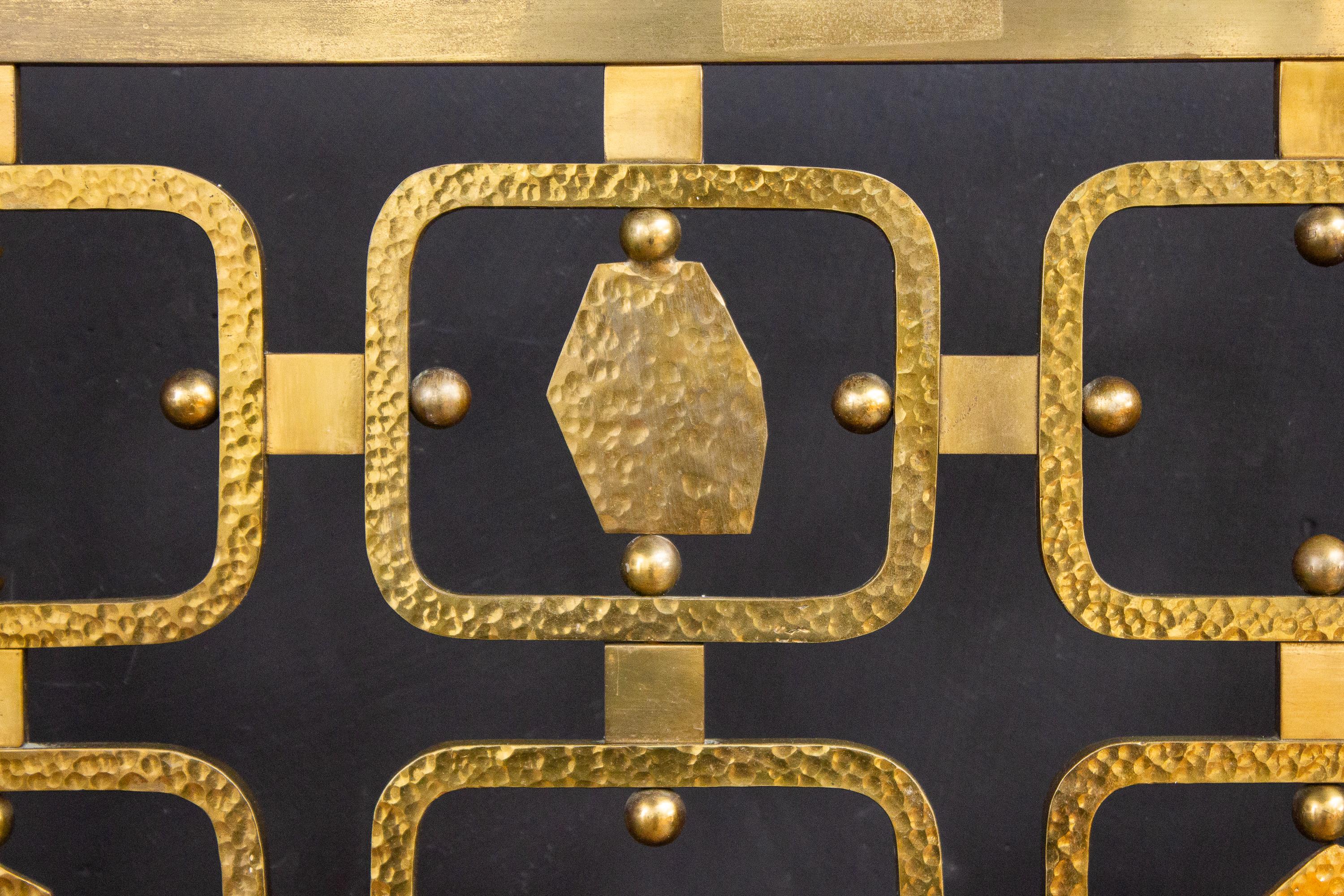 A rare pair of important brass bed frame from the Italian designer, Osvaldo Borsani and sculptor, Arnaldo Pomodoro.
Produced circa 1958, the principal structure of the bed, designed by Borsani is made from solid hammered brass and painted steel