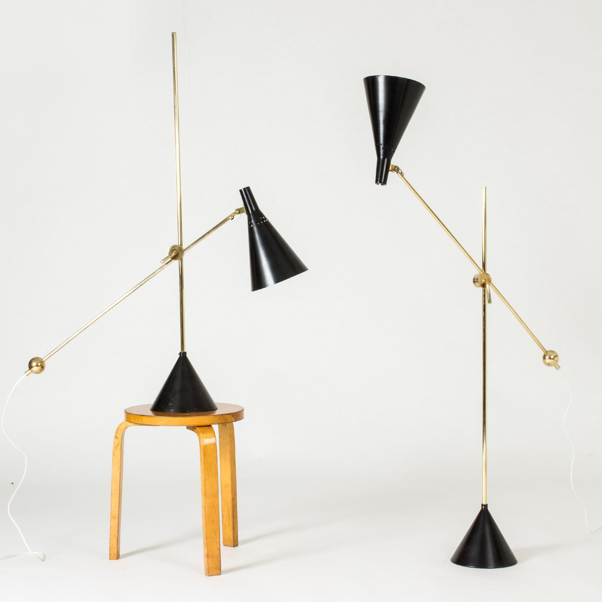 Finnish Pair of Midcentury Brass Floor Lamps by Tapio Wirkkala for Idman Oy For Sale