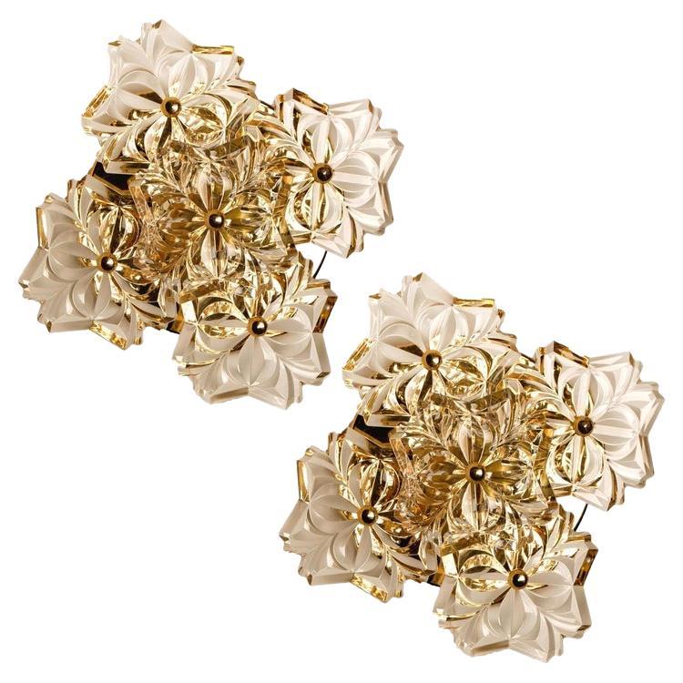 Pair of Midcentury Brass Floral Wall Lights by Hillebrand, 1970s For Sale