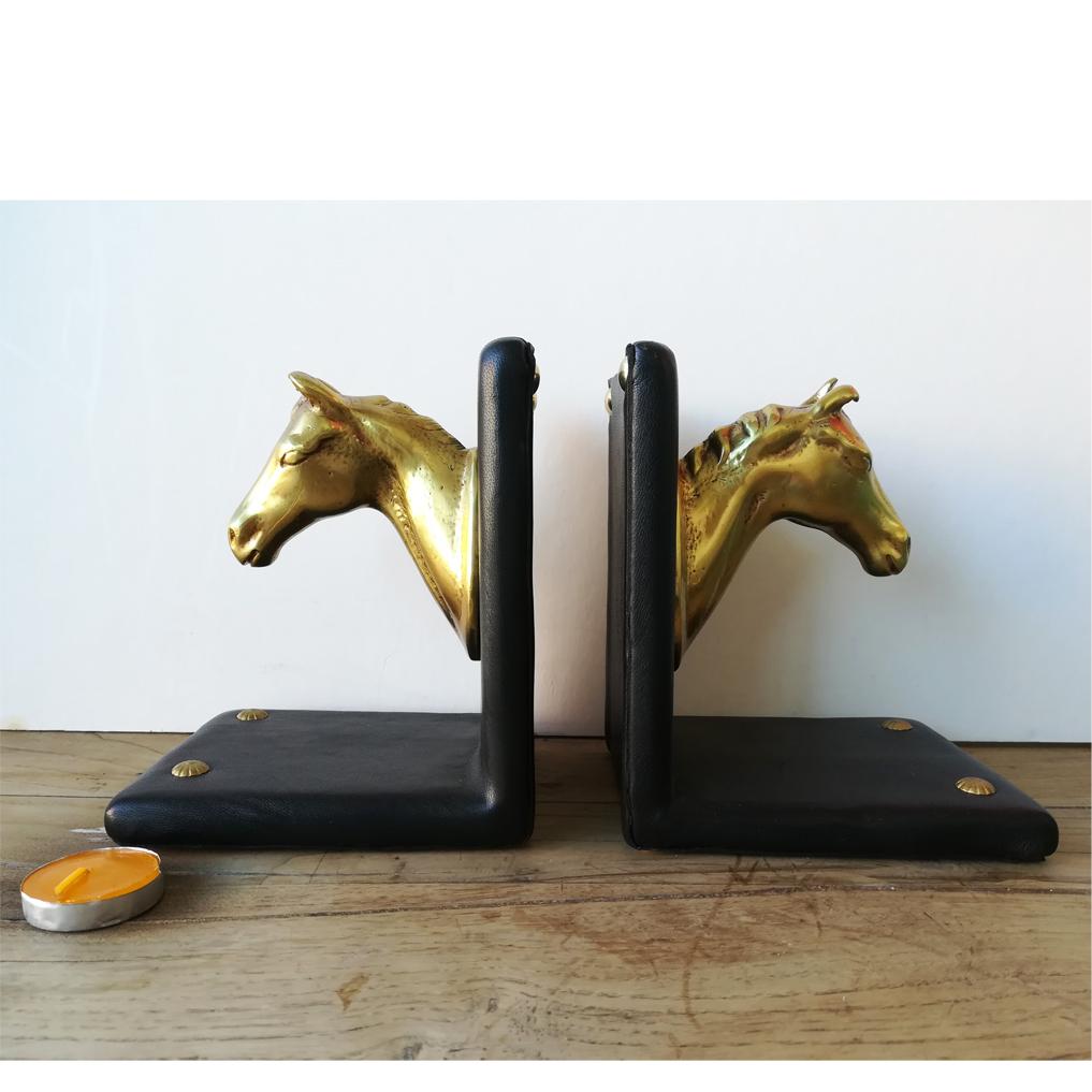 20th Century Pair of Midcentury Brass Horse Sculpture and Brown Leather French Bookends