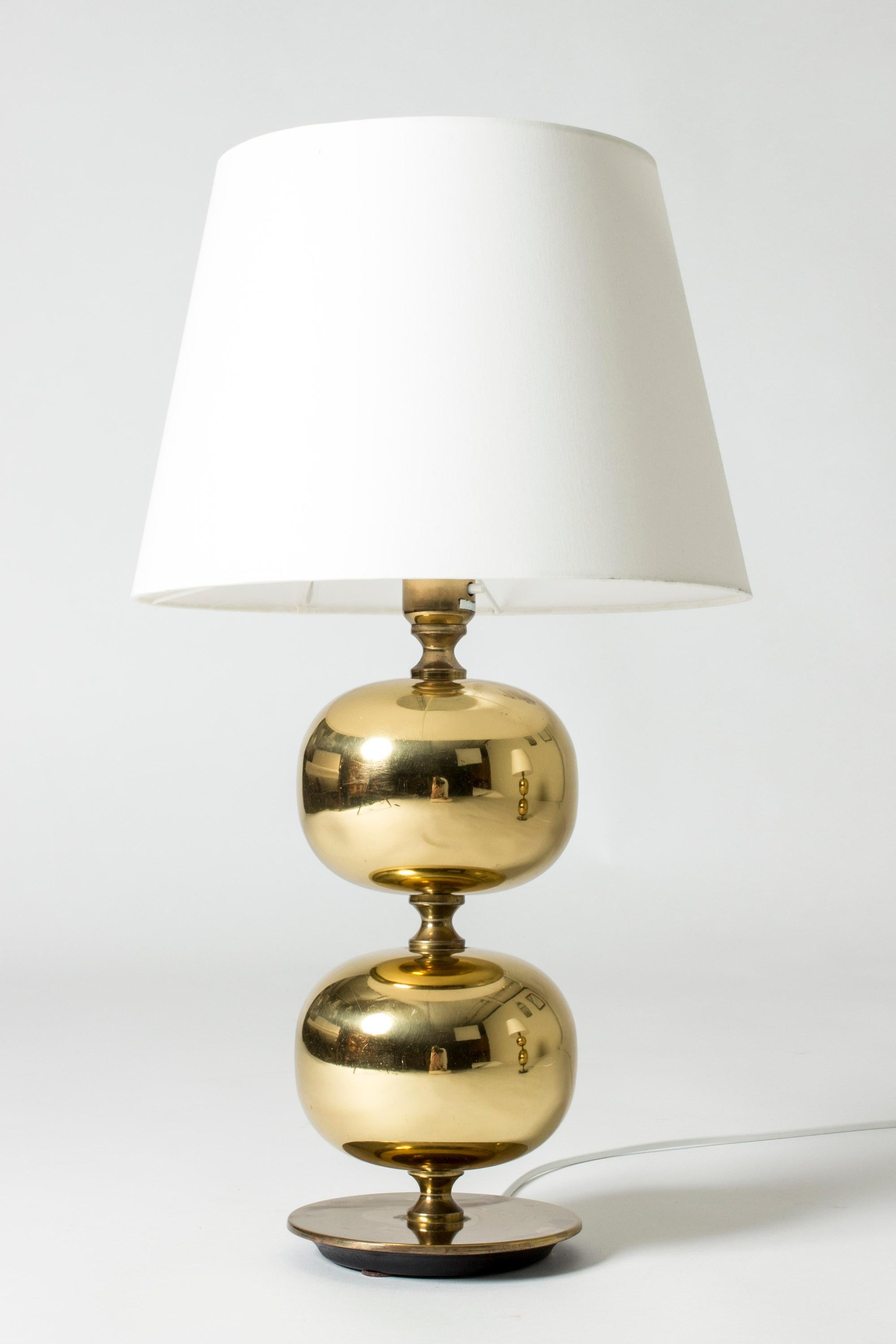 Pair of Midcentury Brass Table Lamps by Henrik Blomqvist, Sweden, 1960s In Good Condition For Sale In Stockholm, SE