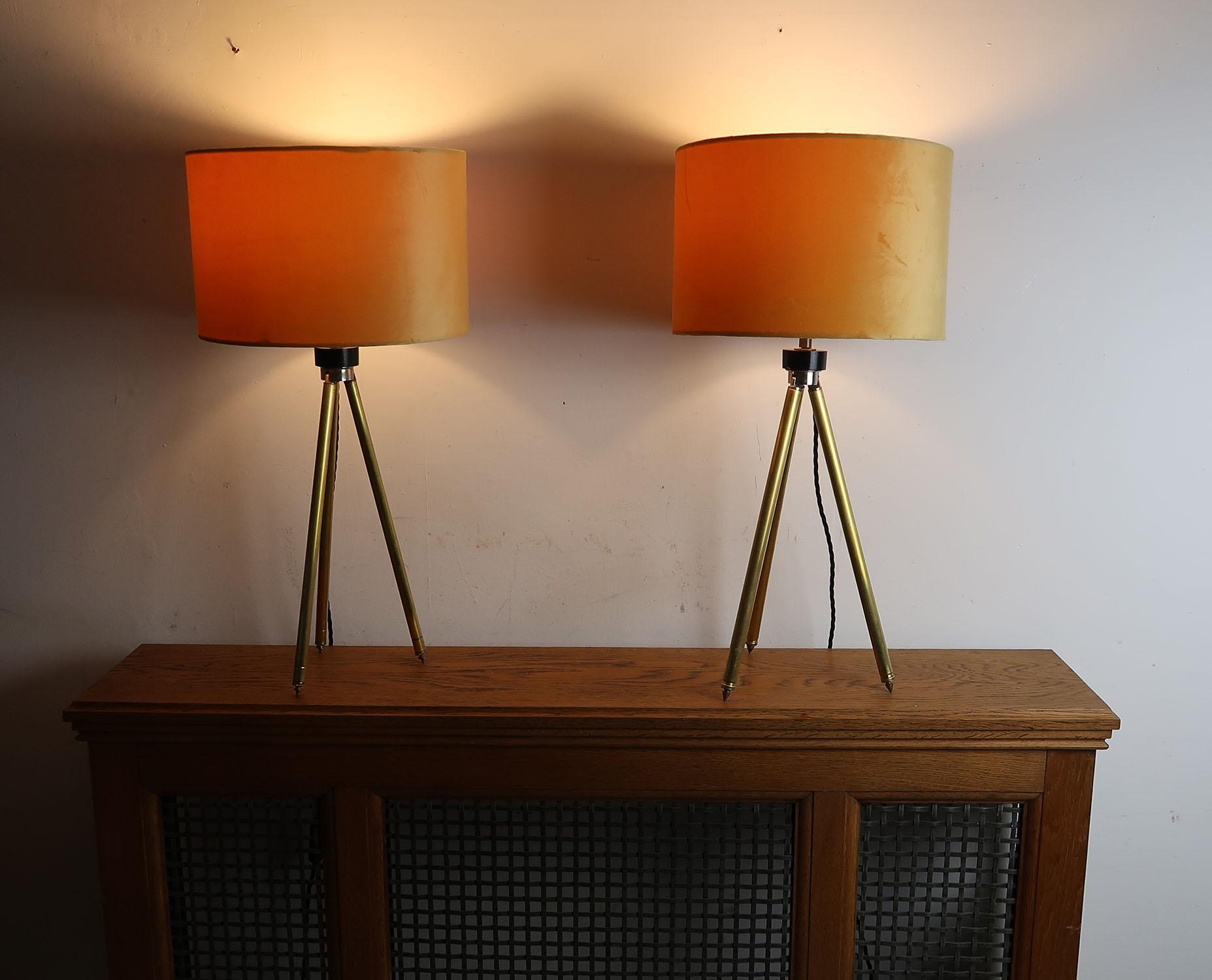 Pair of Midcentury Brass Telescopic Tripod Table Lamps In Good Condition In St Annes, Lancashire