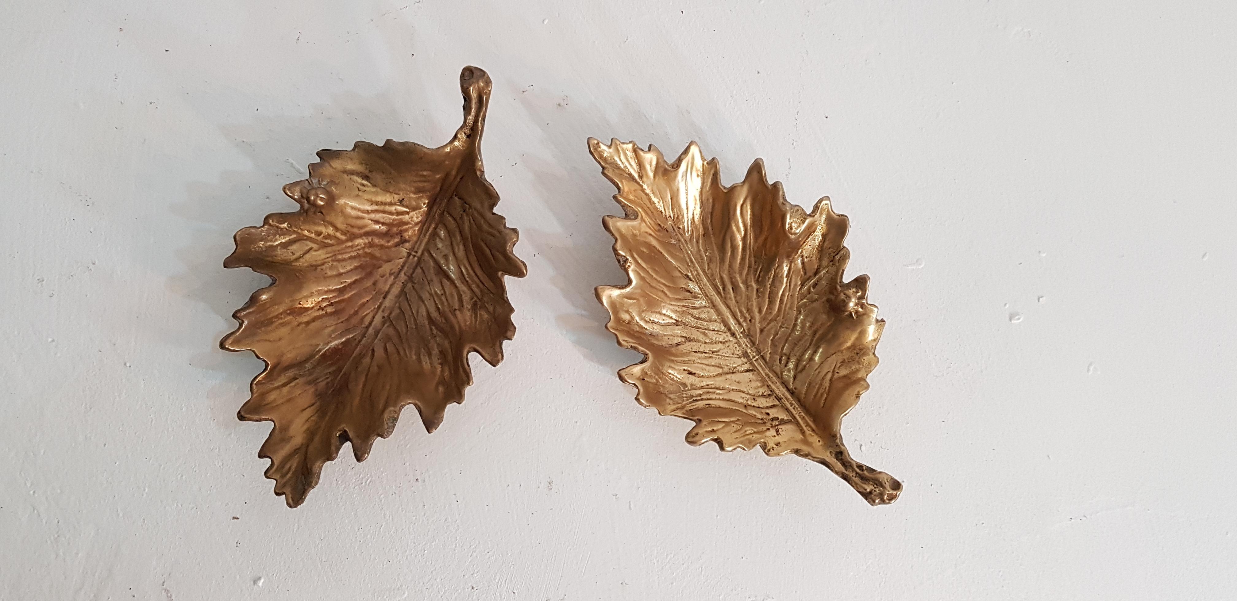 Pair of Midcentury Bronze Leaf Trinket Trays, Italy In Excellent Condition In Albano Laziale, Rome/Lazio