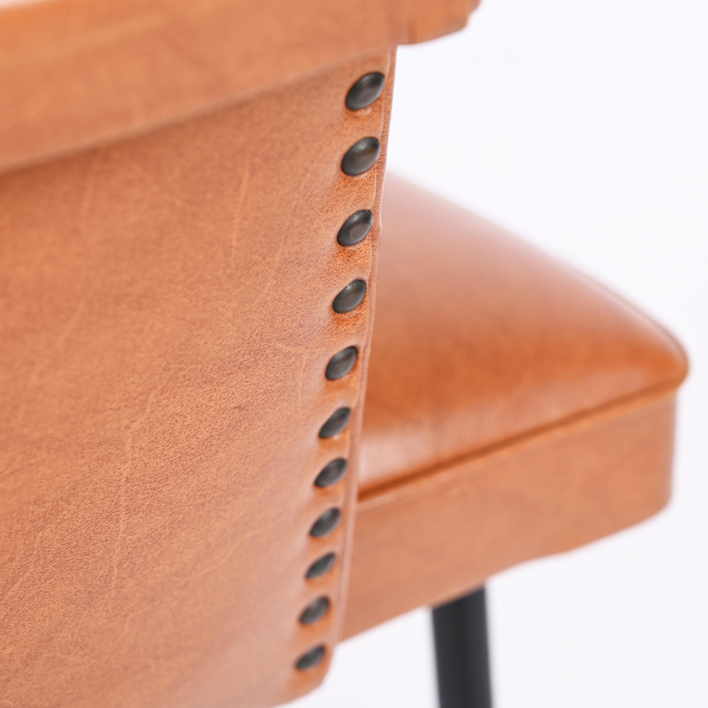Paire de fauteuils en similicuir brun, laiton et métal, Andre Motte, Italie, années 1950 en vente 11