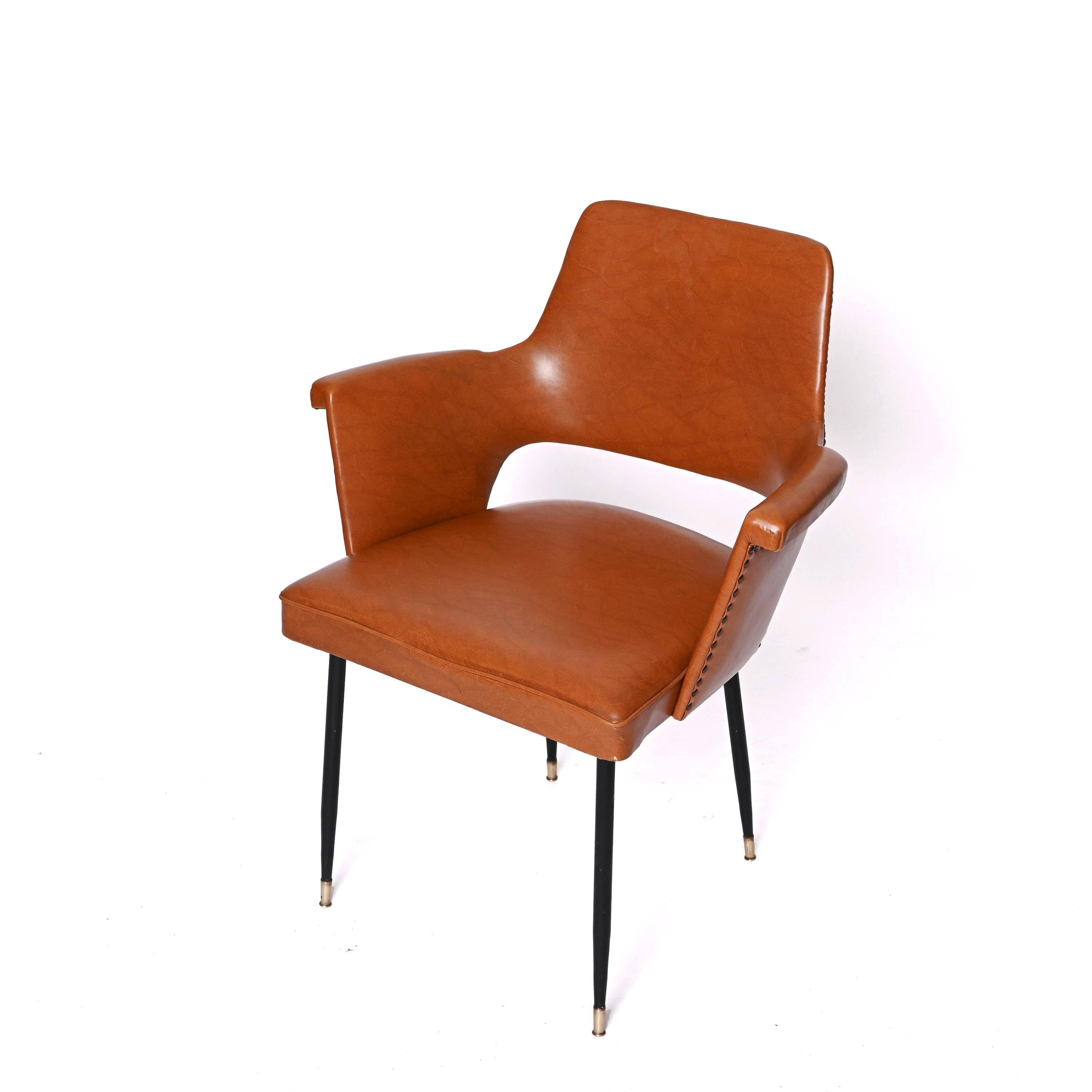 Mid-Century Modern Pair of Brown Faux Leather, Brass and Metal Armchairs, Andre Motte, Italy 1950s For Sale