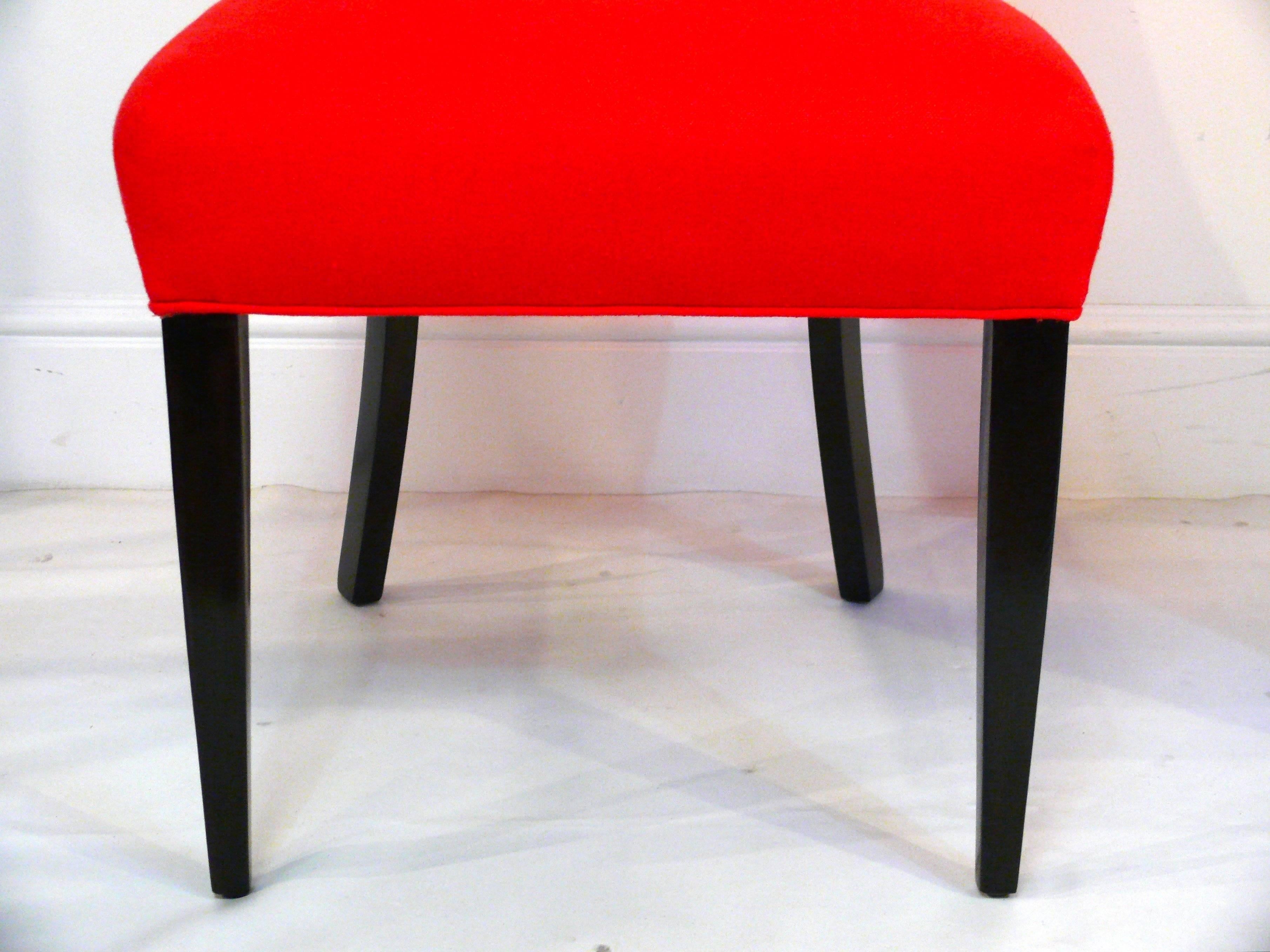 20th Century Pair of Midcentury Poppy Red Button Back Chairs For Sale