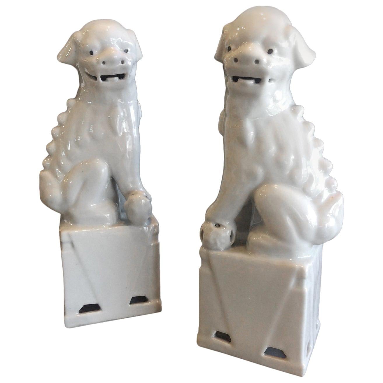 Pair of Midcentury Ceramic Foo Dogs / Bookends For Sale