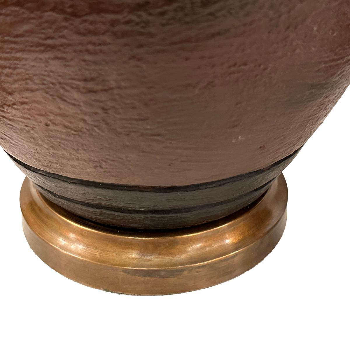 Coppia di lampade in ceramica del Medioevo In condizioni buone in vendita a New York, NY