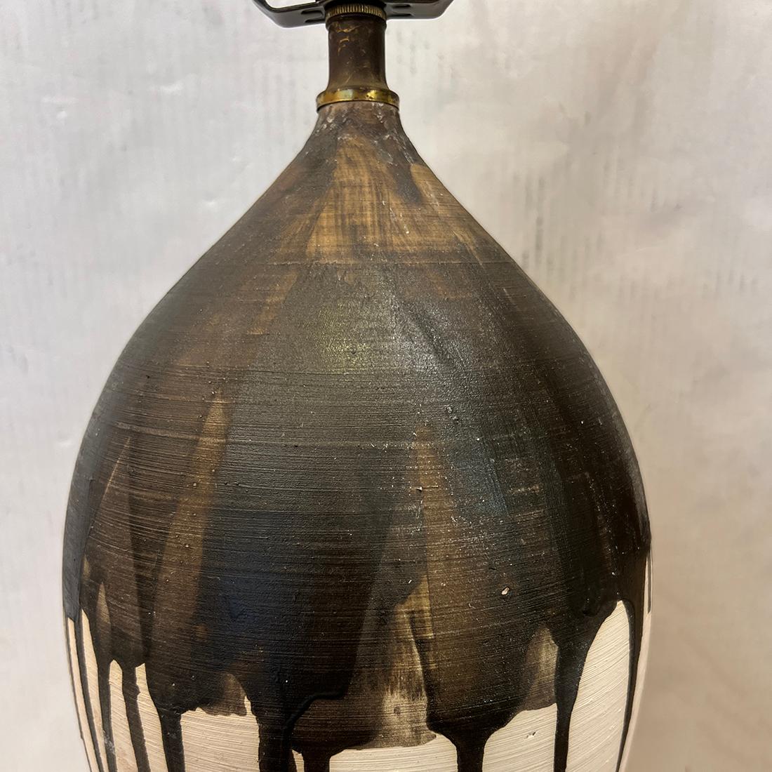 Paire de lampes en céramique du milieu du siècle dernier en vente 2