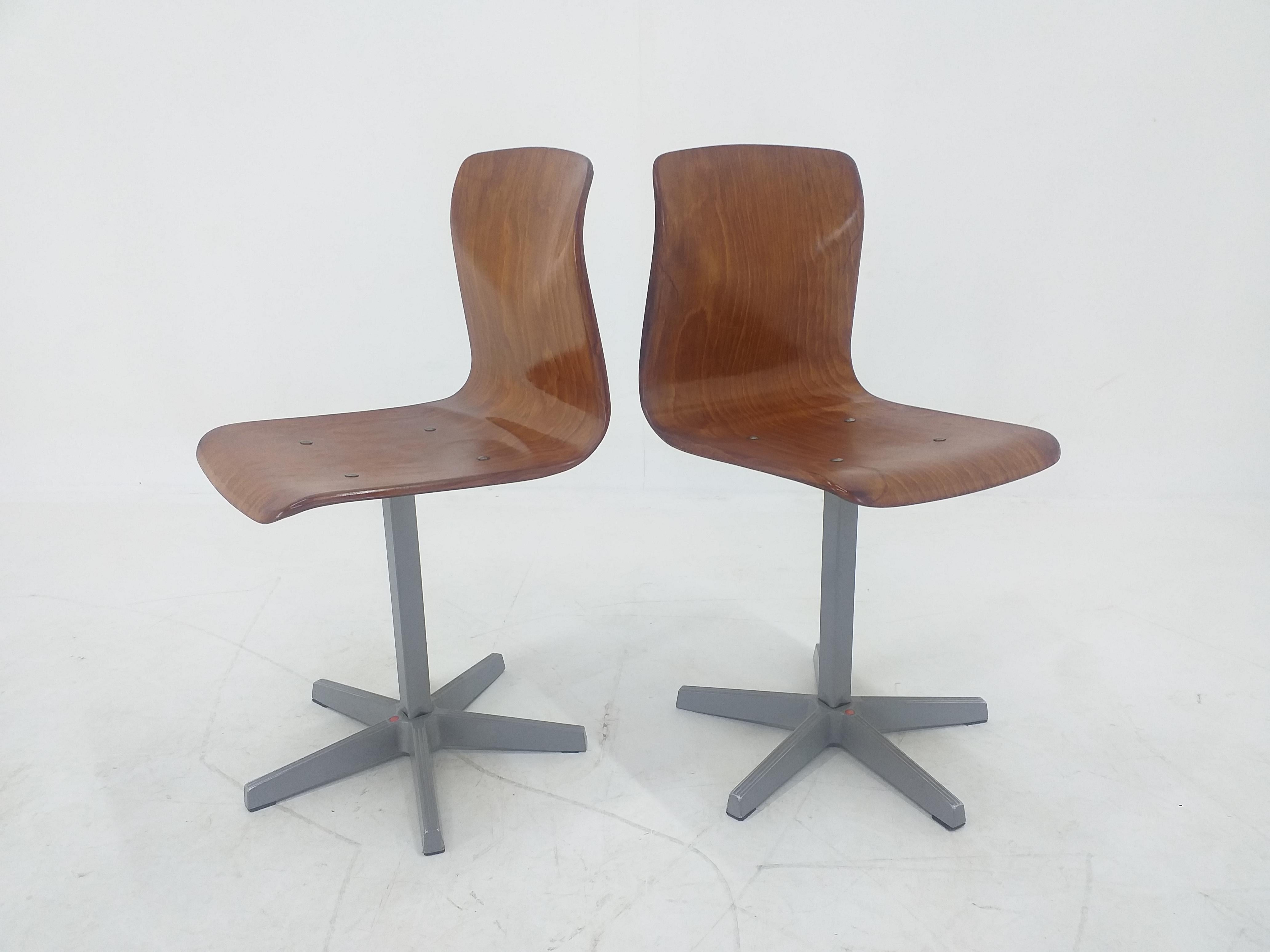 Pair of Midcentury Child's Chairs Pagholz, Germany, 1970s For Sale 1