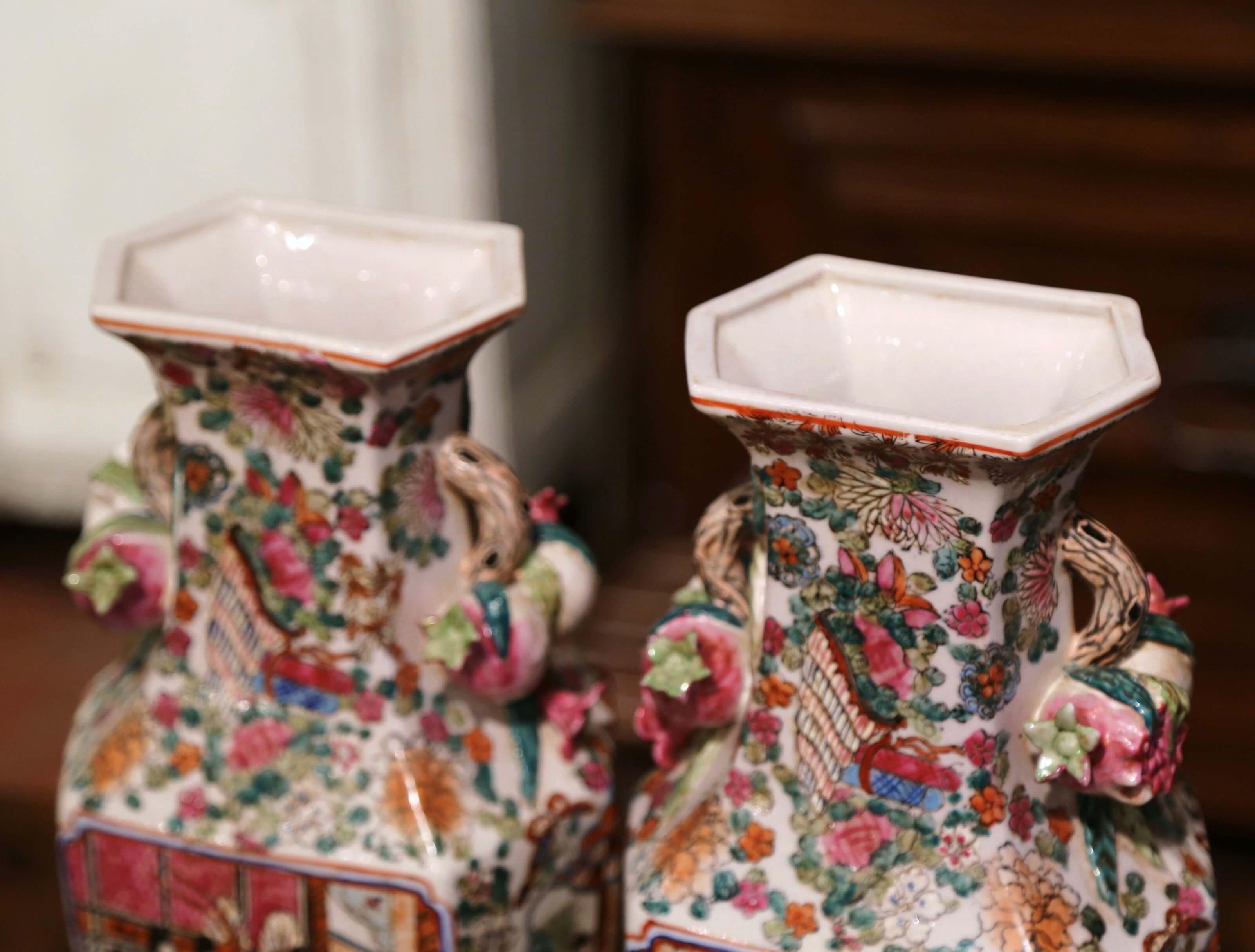 Pair of Midcentury Chinese Rose Medallion Polychrome and Gilt Porcelain Vases 6