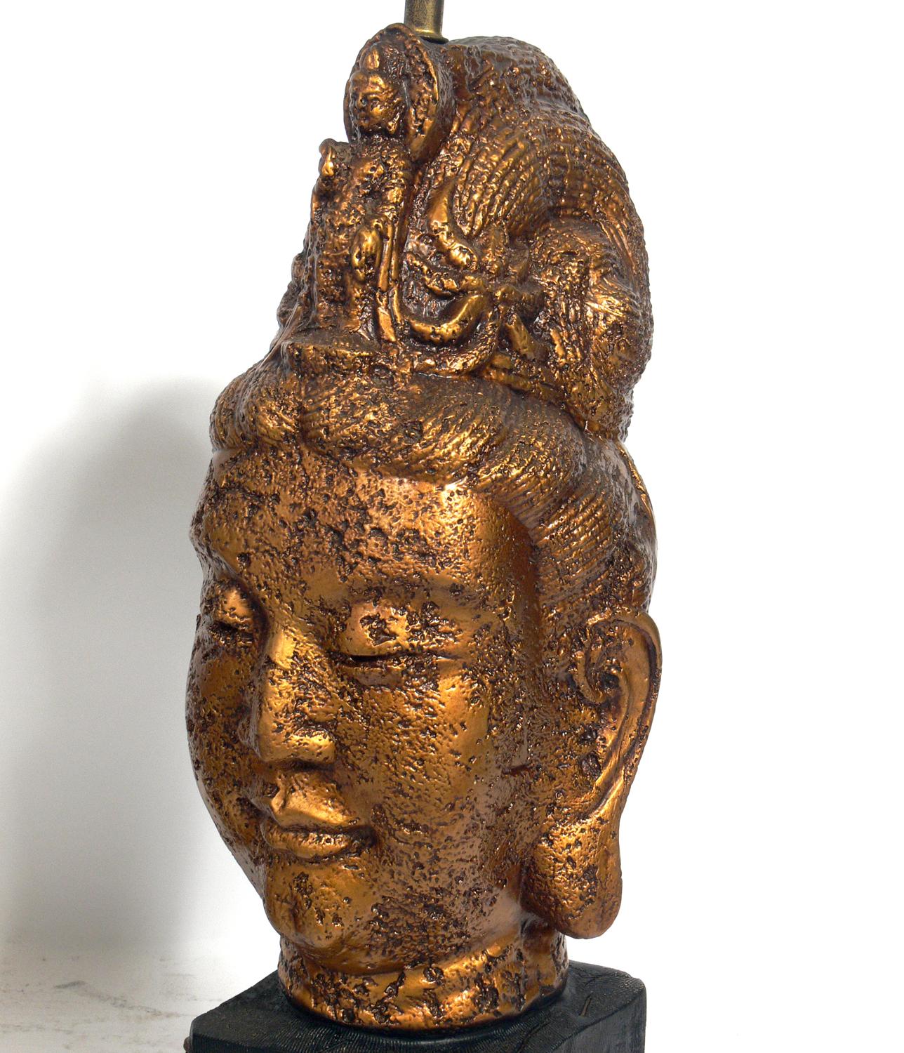 Mid-20th Century Pair of Midcentury Chinoiserie Guanyin Lamps