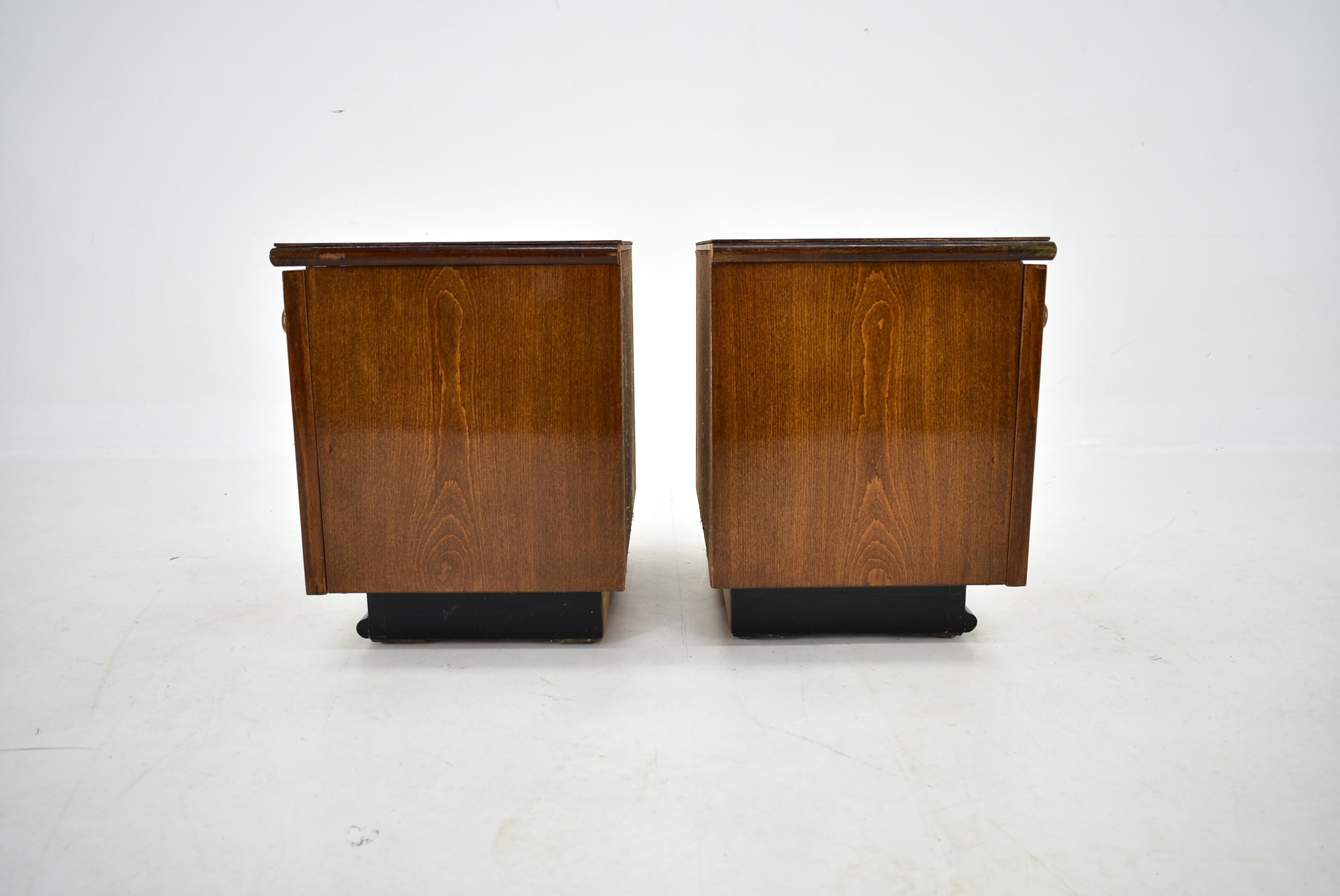 Pair of Midcentury Czechoslovakian Bedside Tables, 1960s 6