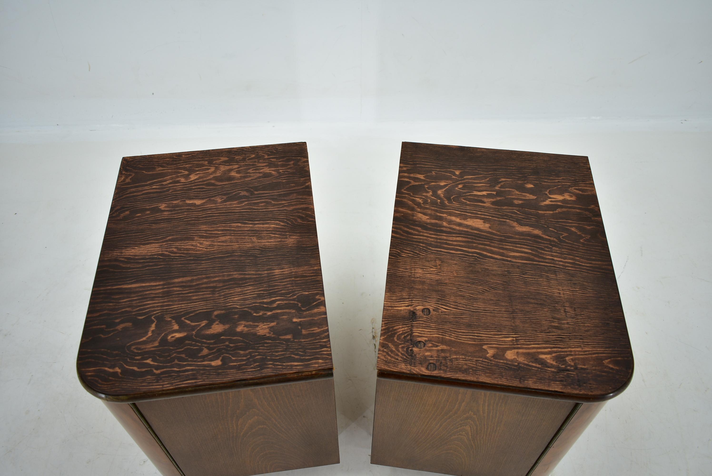 Pair of Midcentury Czechoslovakian Bedside Tables, 1960s 10
