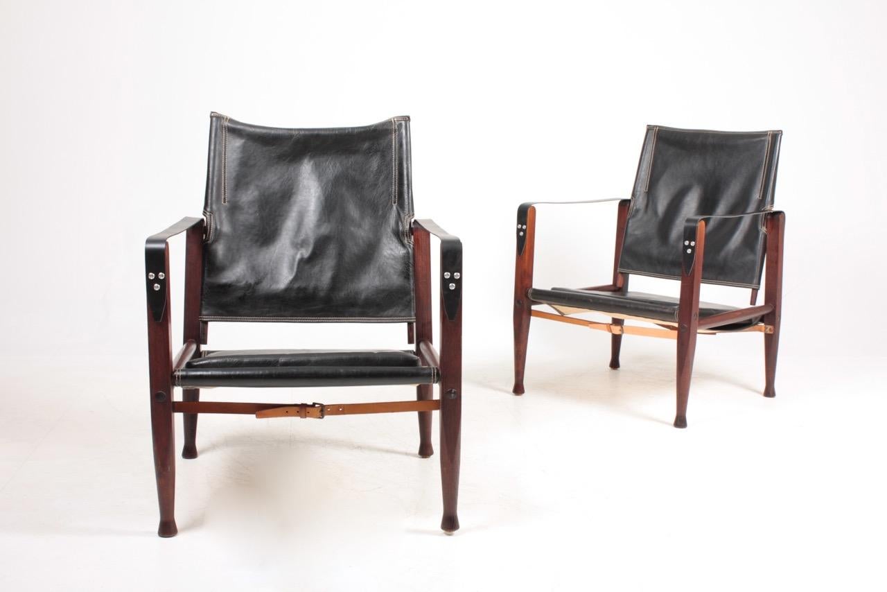Pair of Midcentury Danish Design Lounge Chairs in Patianted Leather by Klint 6