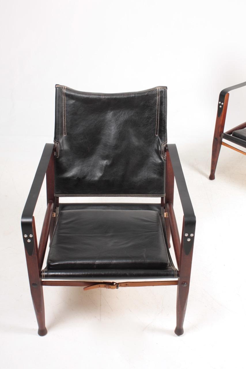 Pair of Midcentury Danish Design Lounge Chairs in Patianted Leather by Klint 7