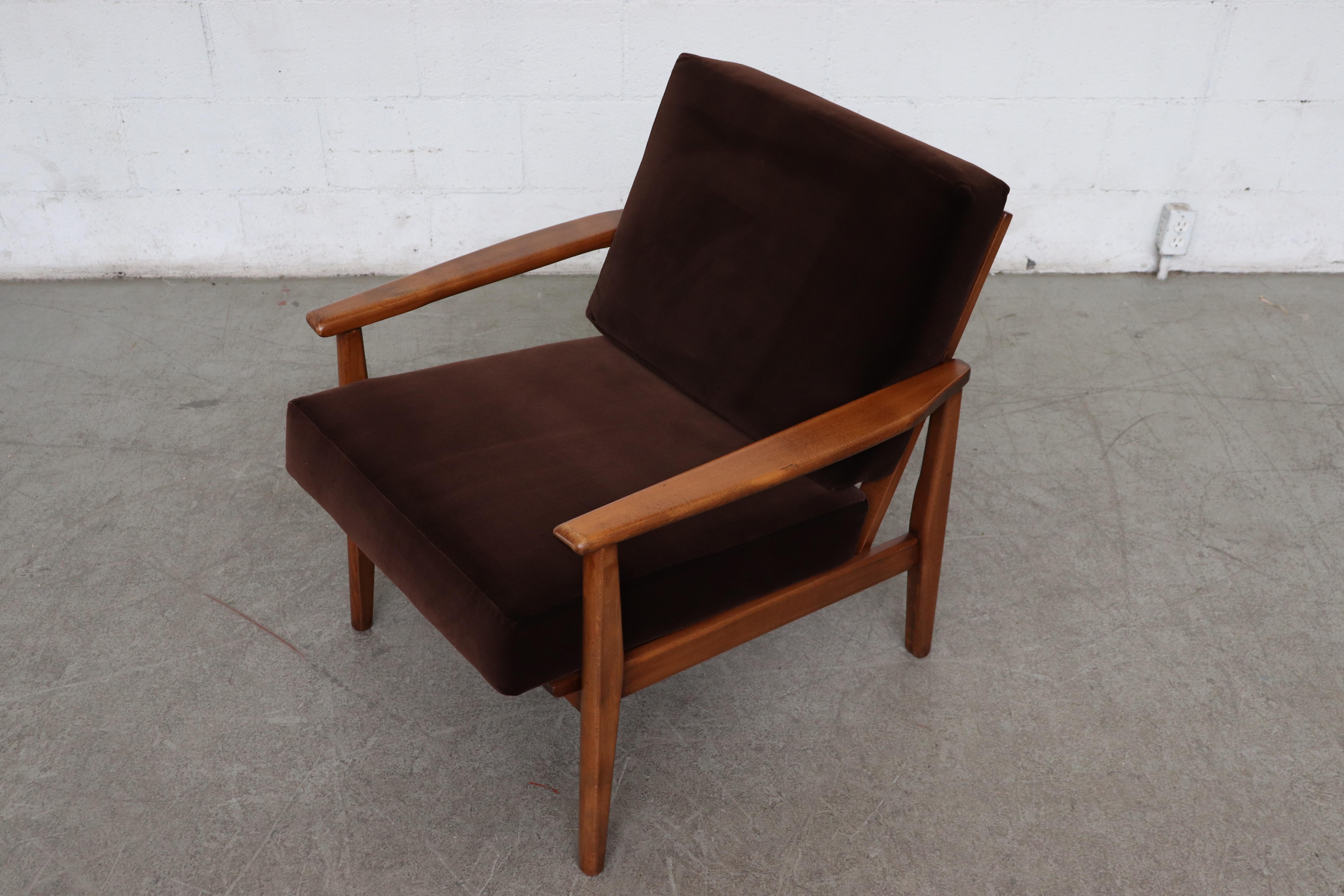 Pair of Midcentury Danish Lounge Chairs 2